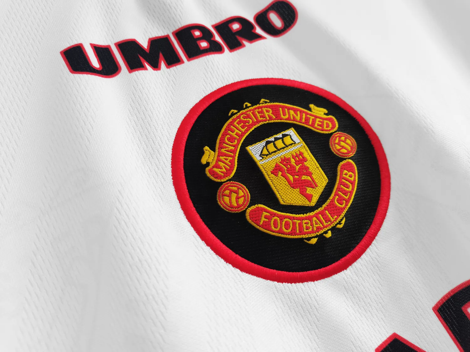 1996/1997 Manchester United away retro jersey - fans editiion