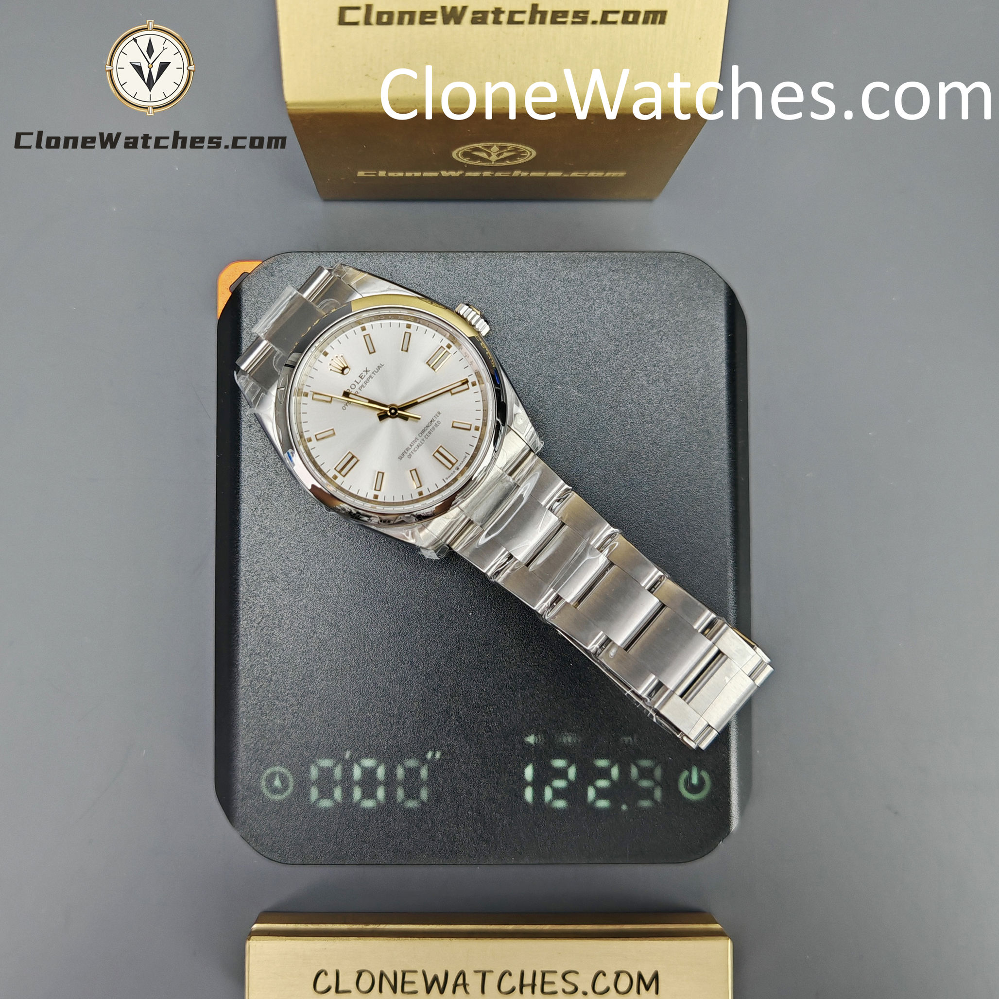 Rolex Super Clone Watches 1:1 Oyster Perpetual Silver Dial 36mm m126000-0001 3230 Movement