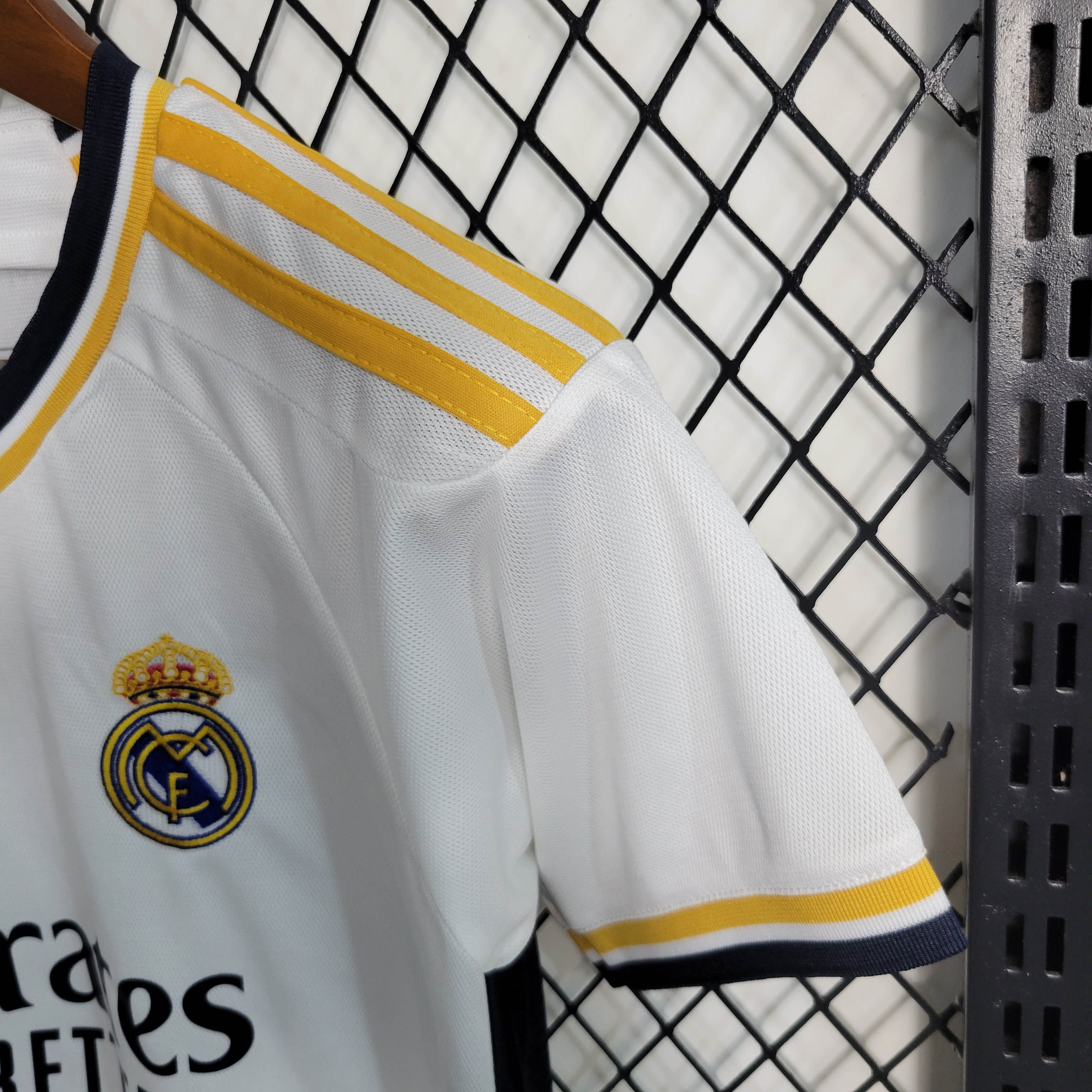 2023-24 Real Madrid Home Jersey Children's Set - Fans Edition