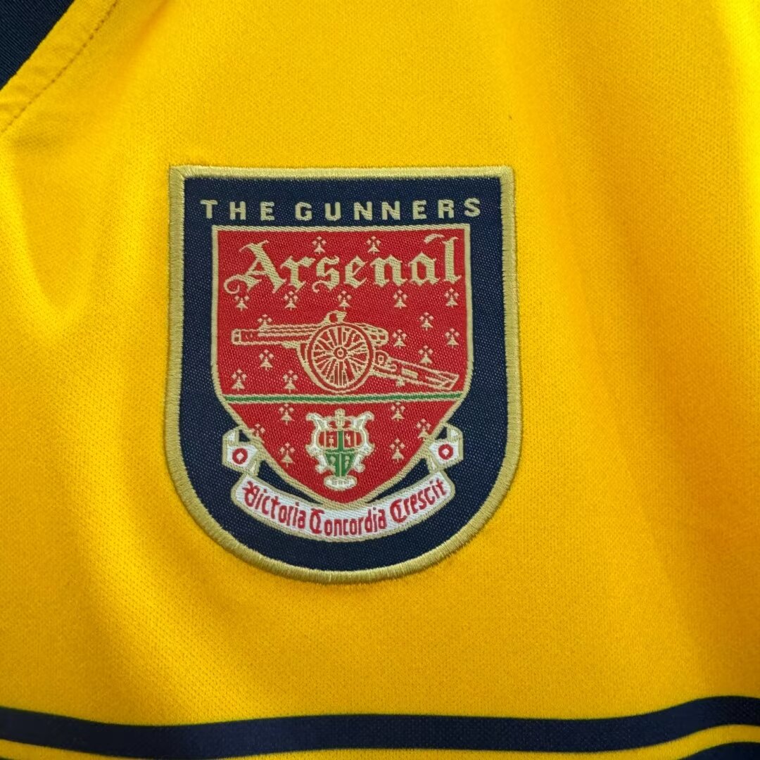 1997/99 Arsenal away retro jersey 1:1 Thai quality