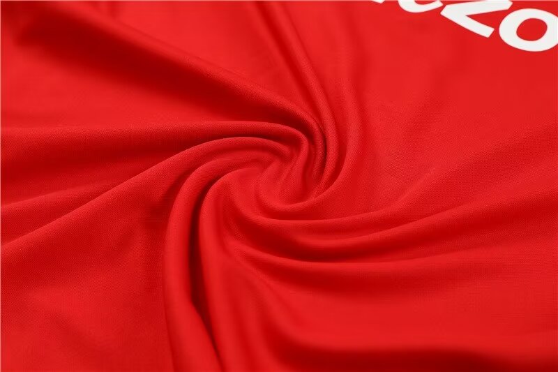 2023/2024 Manchester United Half Pull Training Wear Red Football Shirt 1:1 Thailand Quality Suit