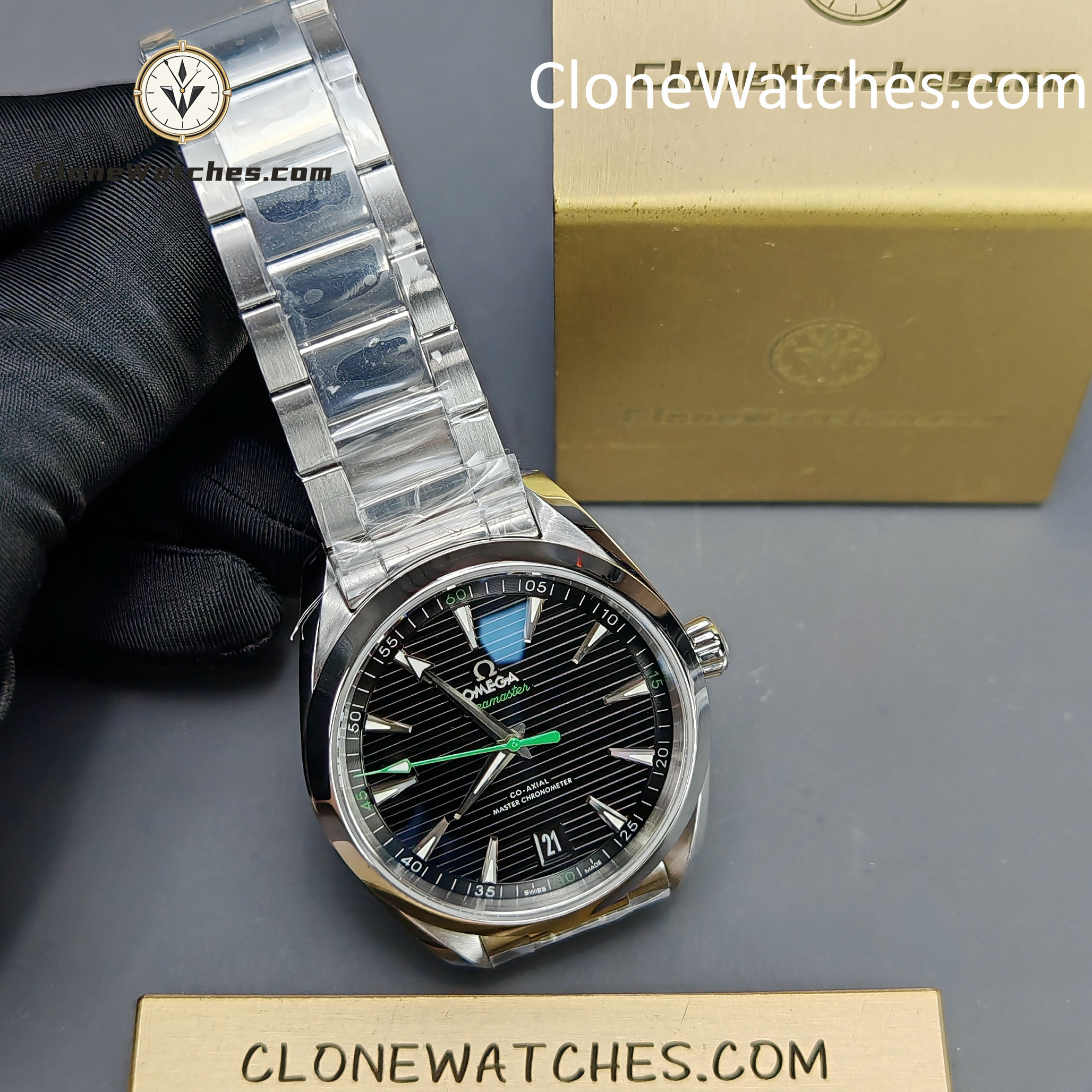 OMEGA Super Clone Watches 1:1 Seamaster Aqua Terra 150M 220.12.41.21.01.002 41MM