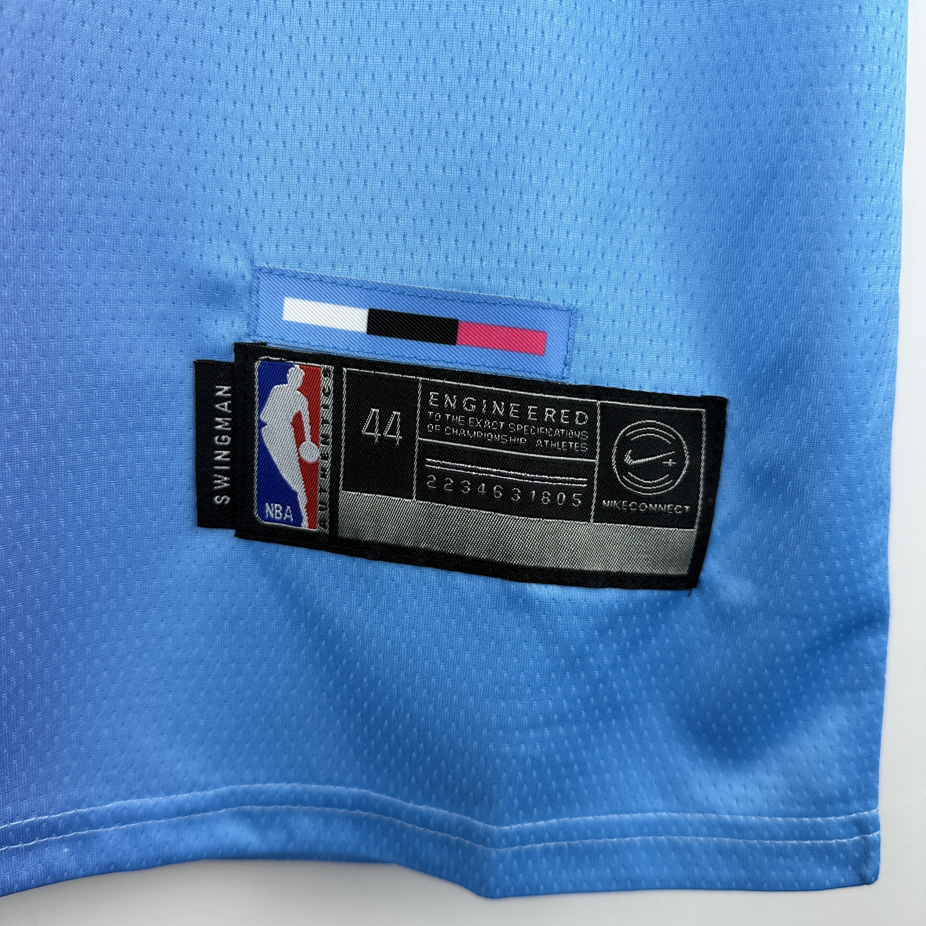 Embroidered Heat Gradient No. 14 Herro