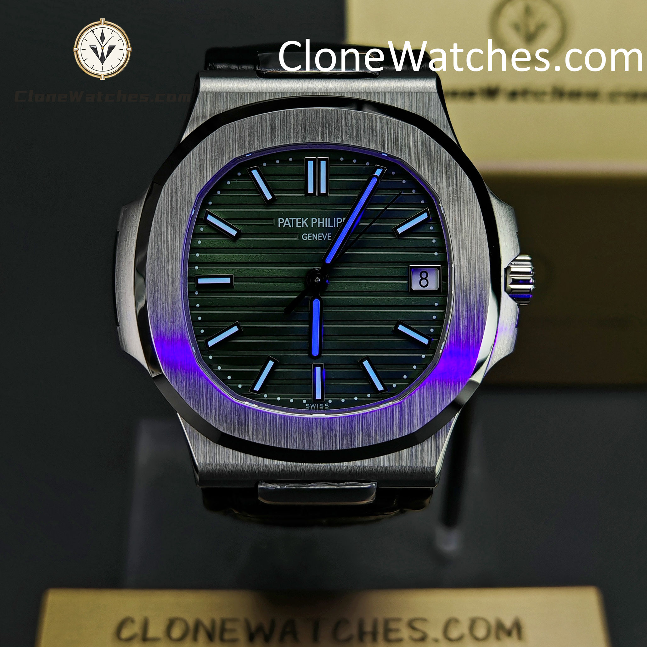 Patek Philippe Super Clone Watches 1:1 Nautilus 5711 Green Dial Black Leather Strap