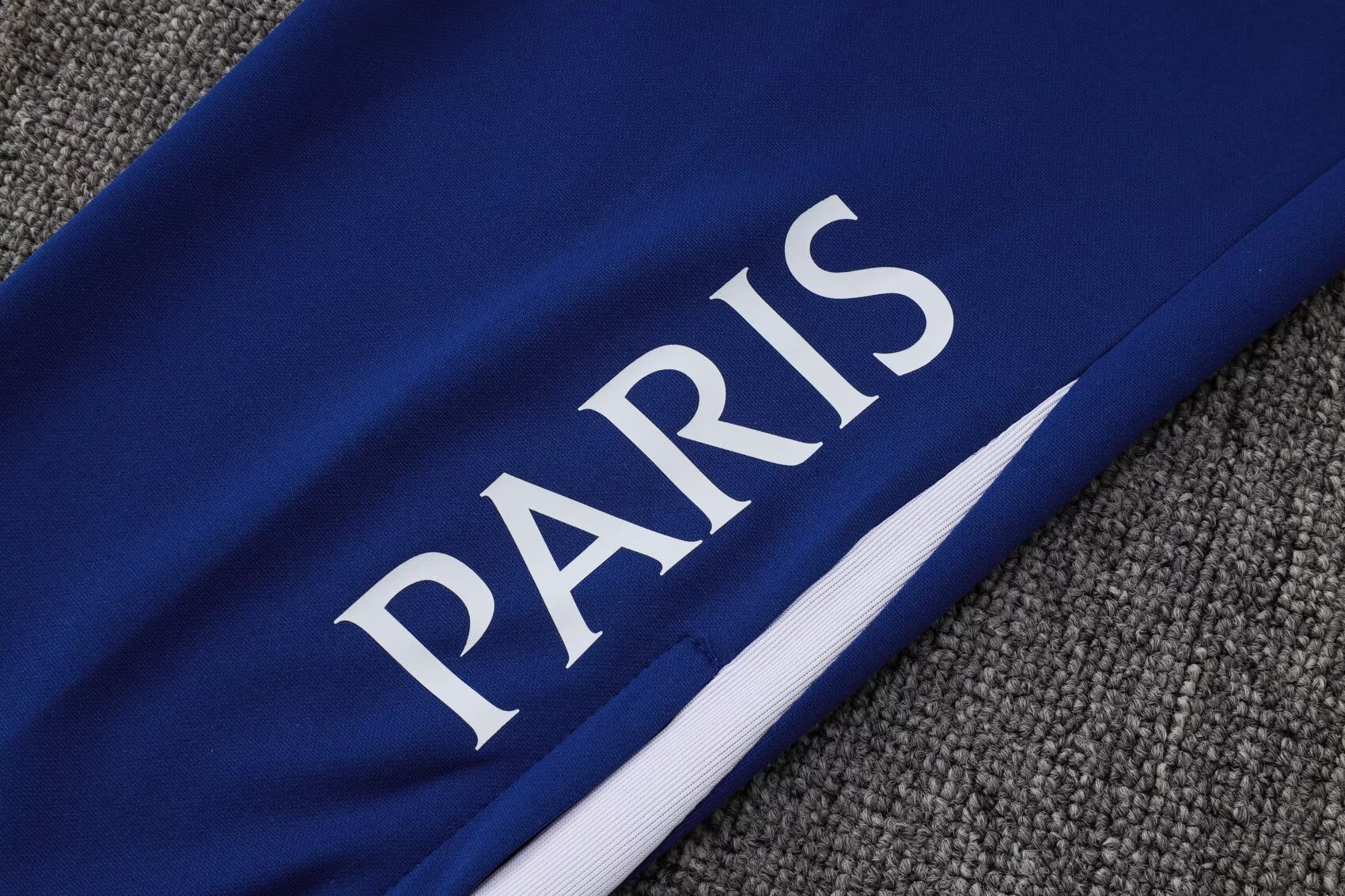 2025/26 Paris Saint-Germain blue training jersey