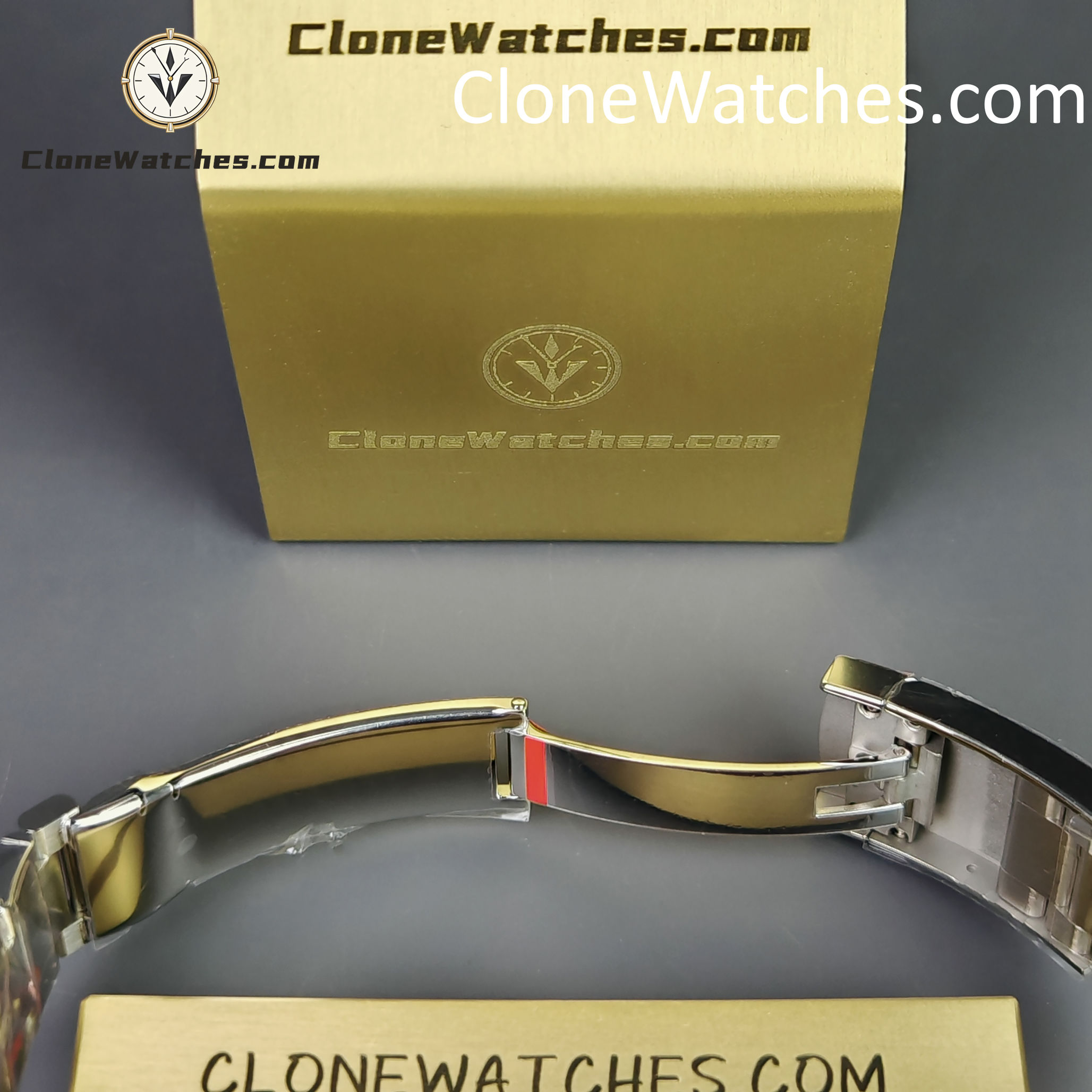Rolex Super Clone Watches 1:1 Oyster Perpetual Silver Dial 41mm m124300-0001 3230 Movement