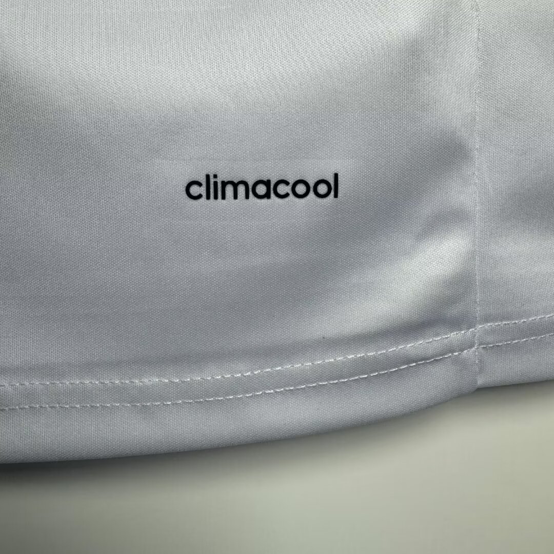 2016/17 Japan Away Retro Jersey 1:1 Thai Quality