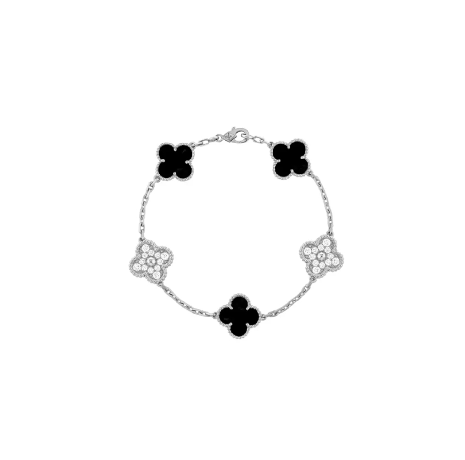 Van Cleef & Arpels Four Leaf Lucky Series 18K Gold Bracelet