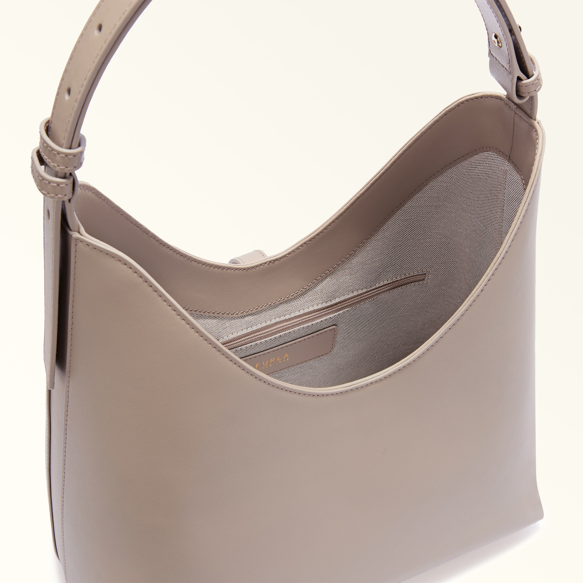 Furla Goccia Shoulder Bag M