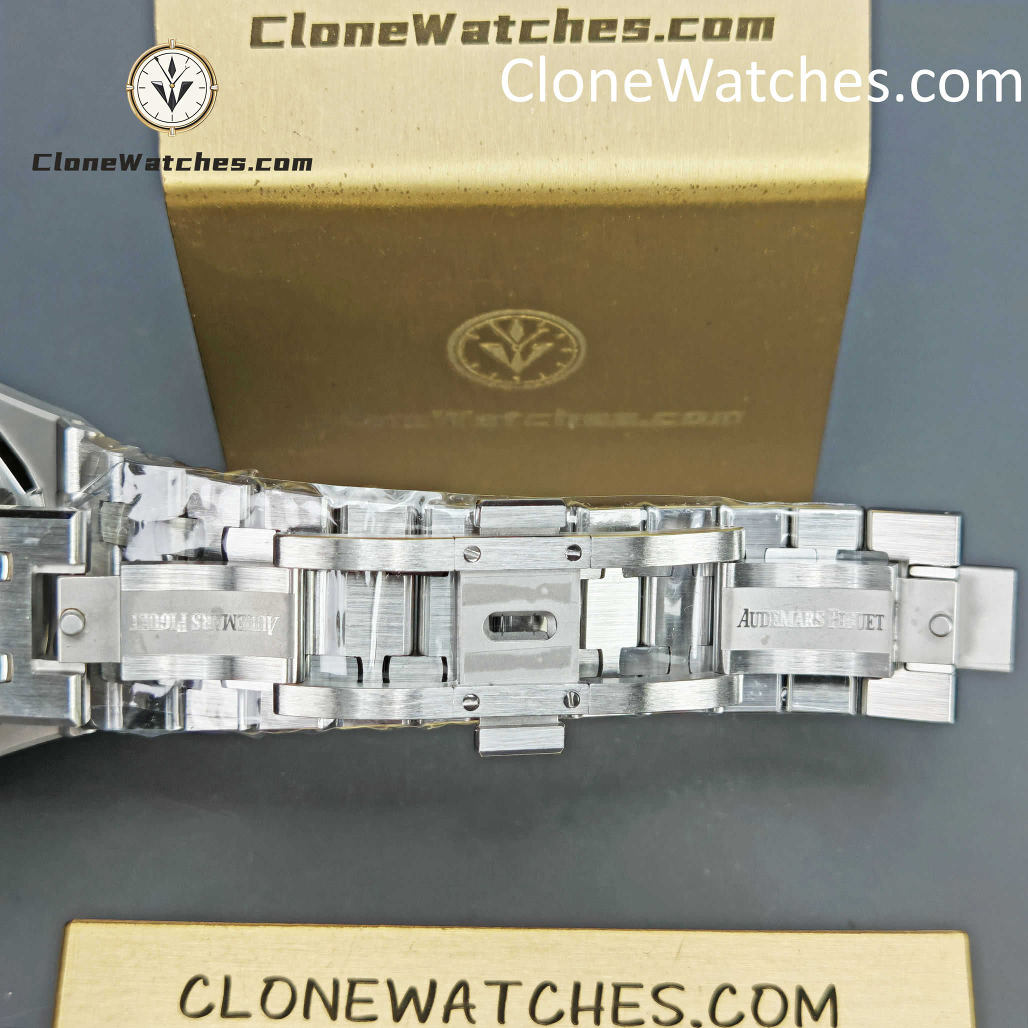 Audemars Piguet Super Clone Watches 1:1 Royal Oak 15400 Black Dial