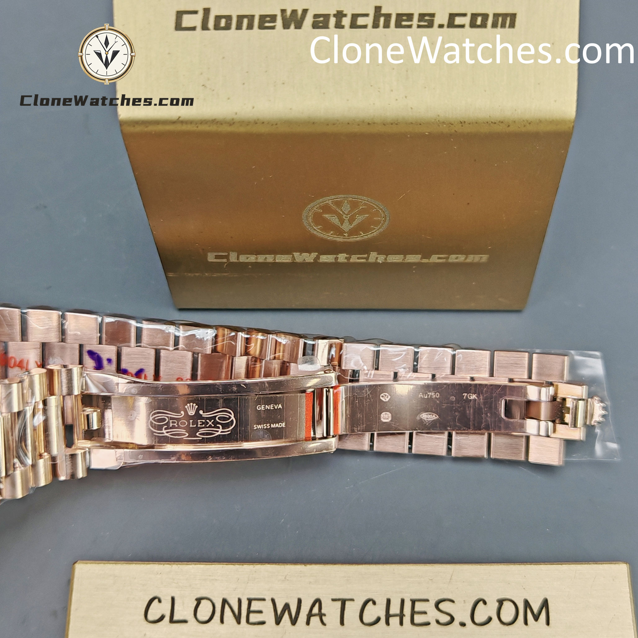 Rolex Super Clone Watches 1:1 Day Date Rose Gold Silver Dial 40mm m228235-0004 3255 Movement