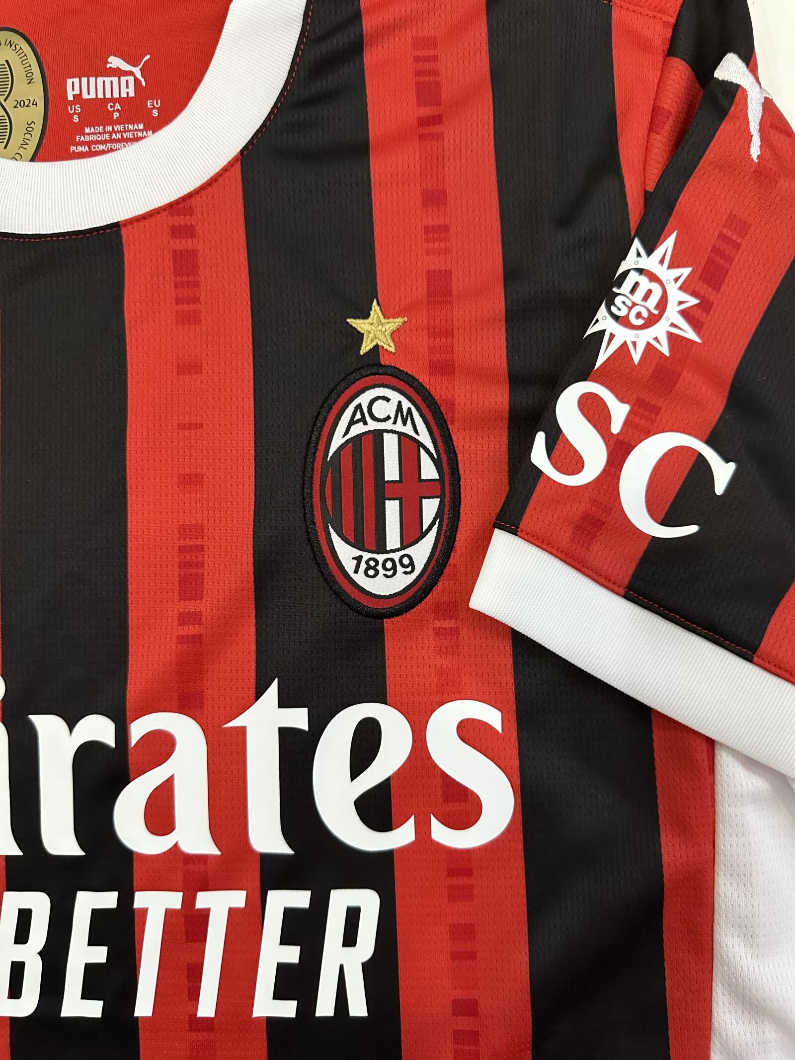 2024/25 AC Milan Home Shirt - Fans Edition