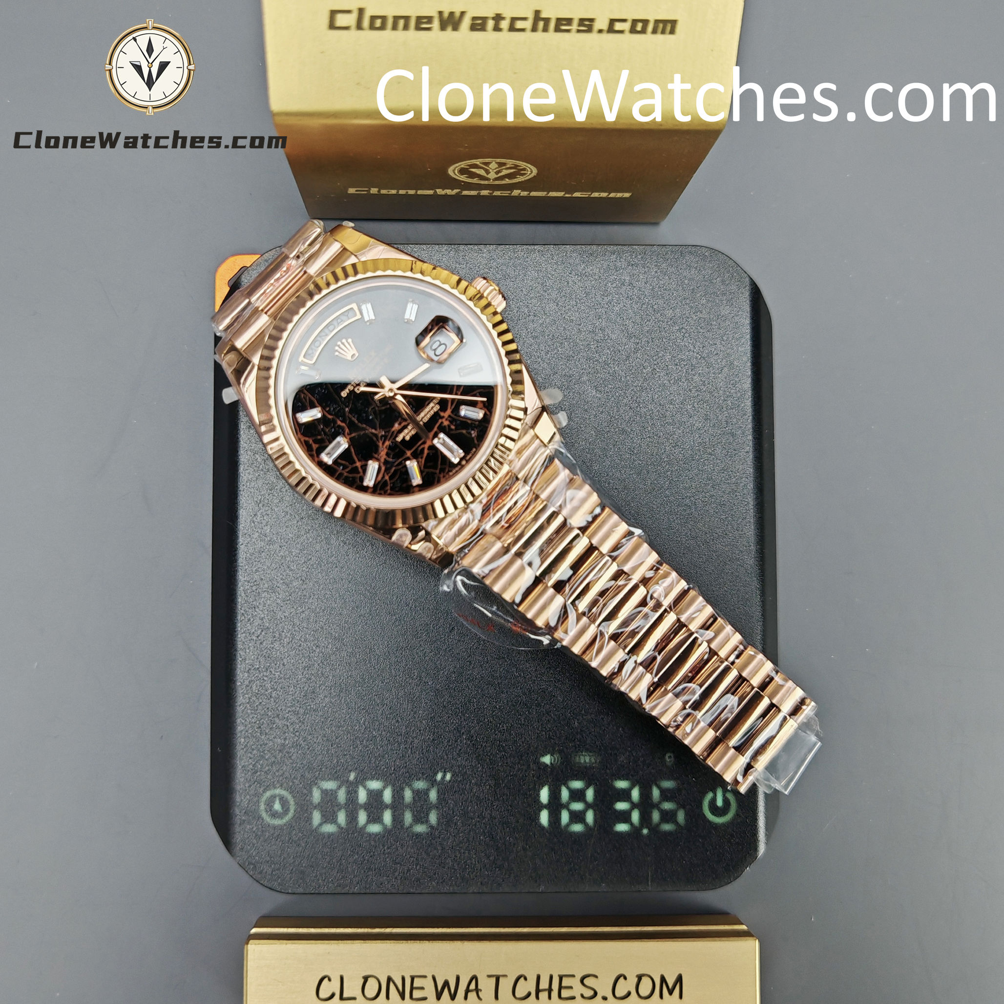 Rolex Super Clone Watches 1:1 Day Date 18K Rose Gold Black Diamond Dial 40mm m228235-0045 3255 Movement