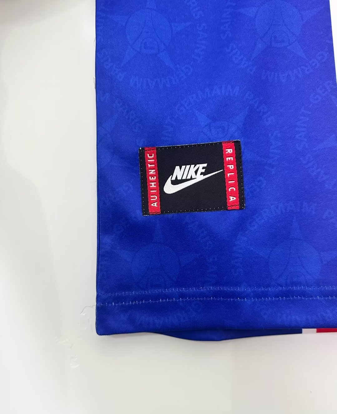 1995/1996 Paris home jersey