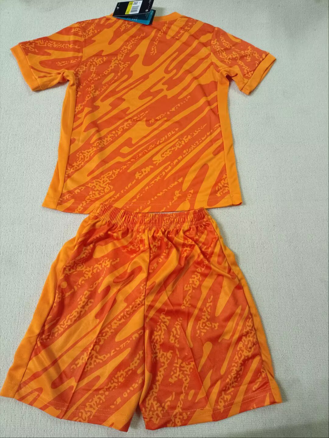 2024-25 England Goalkeepers  Children's Jersey Set - Fans Edition