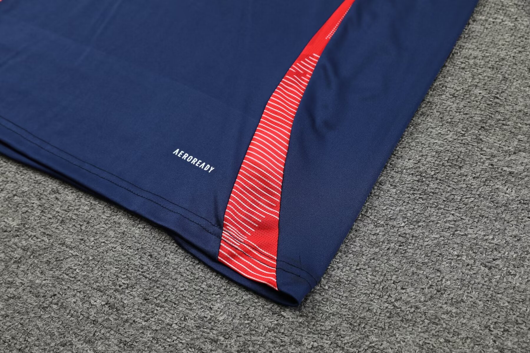 2024/25 Manchester United training kit - Adult Set