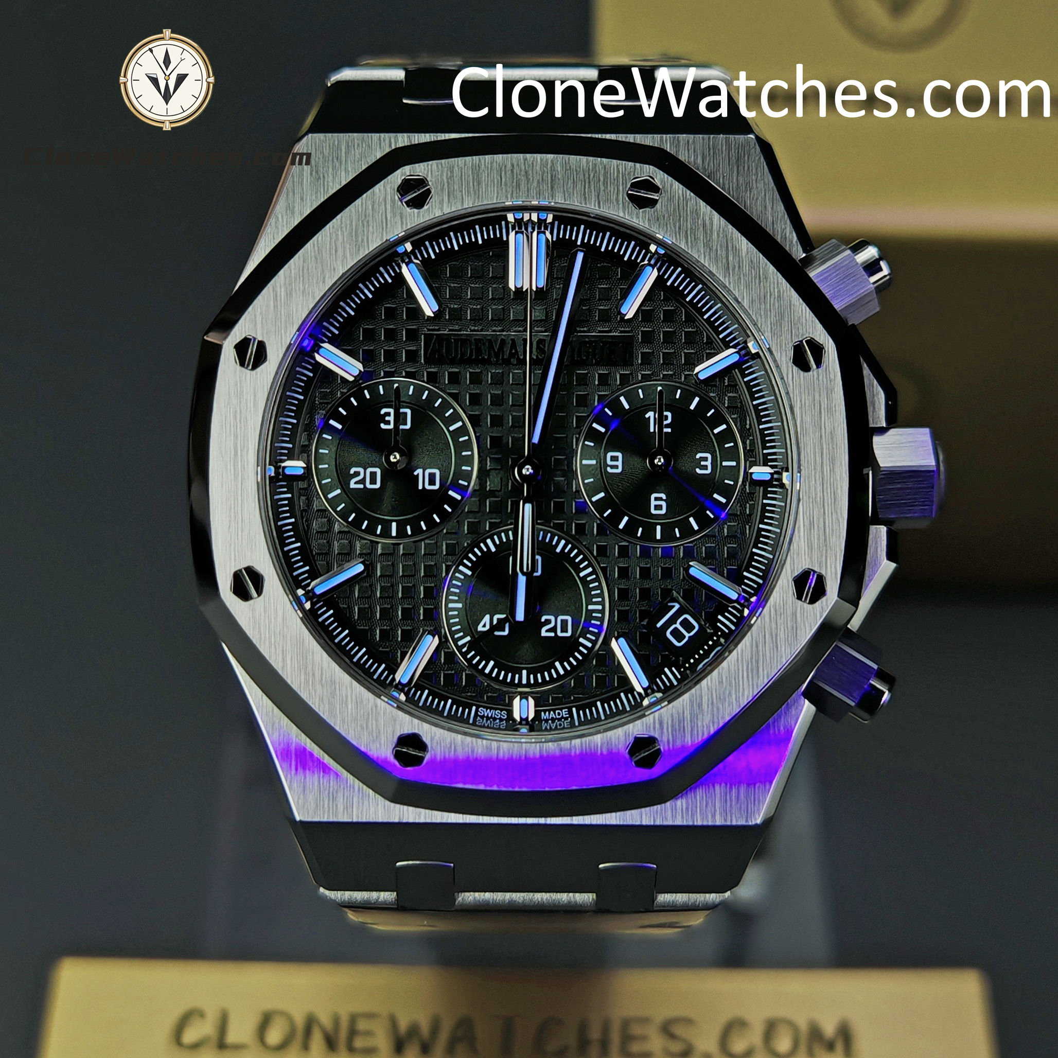 Audemars Piguet Super Clone Watches 1:1 Royal Oak Green Dial 26240 Selfwinding Chronograph