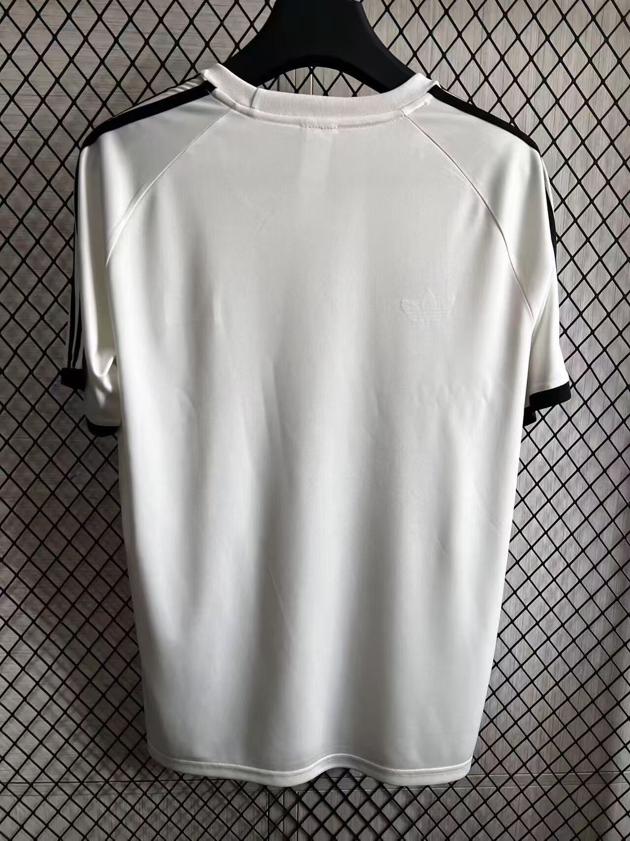 2025-26 Adidas Oasis Collaboration White Jersey - Fan Edition