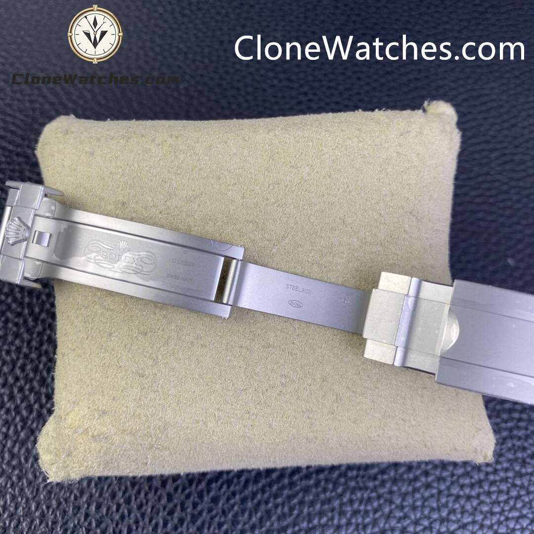 Modified Super Clone Watches 1:1 DiW Rolex Submariner FUCHSIA 3235 Movement