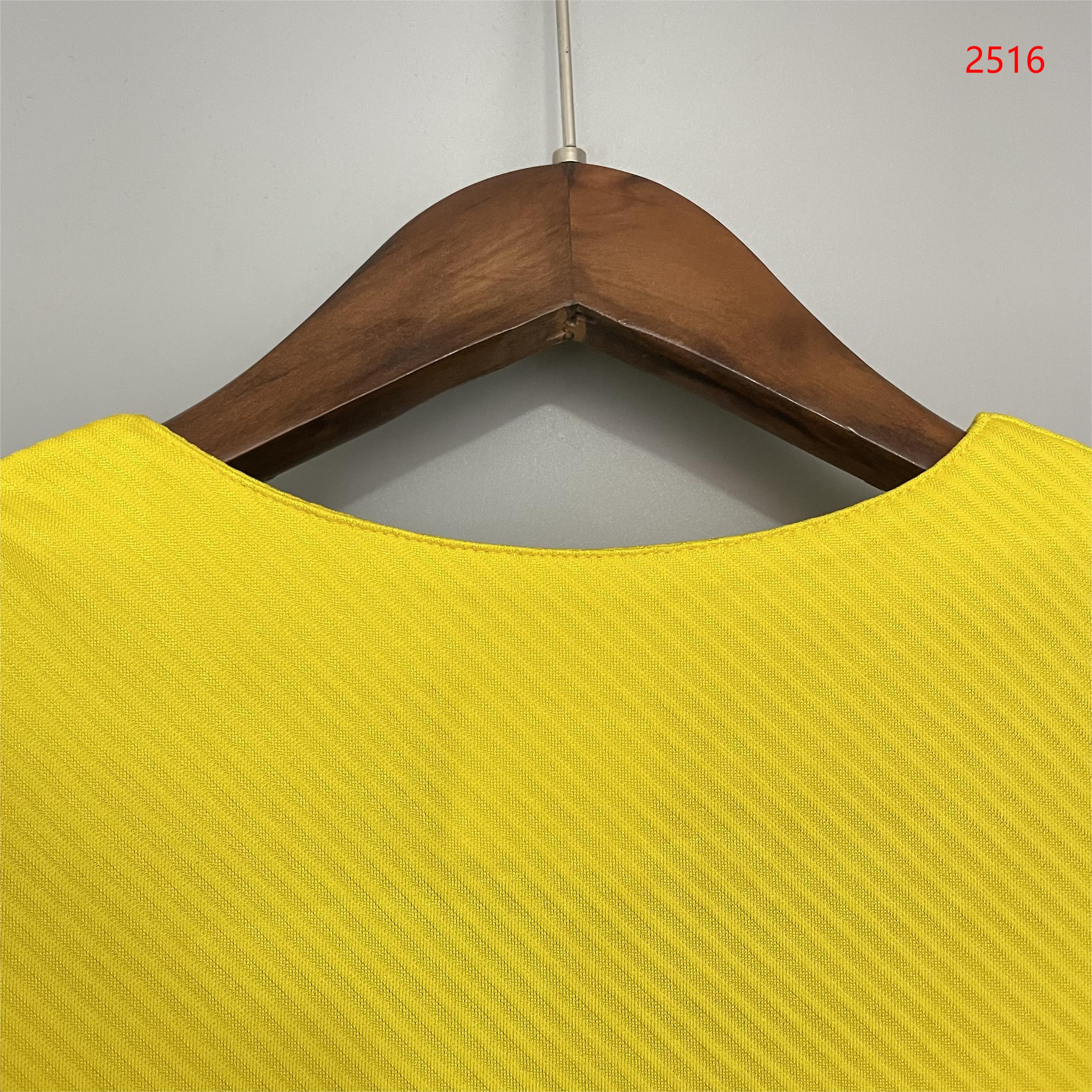 1993/95 Parma Home Retro Jersey 1:1 Thai Quality - Fans Edition