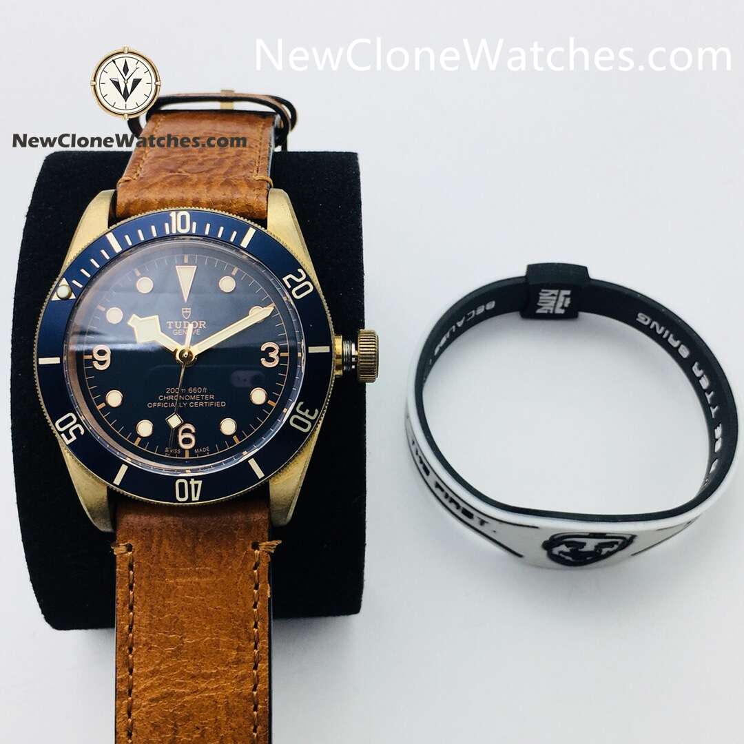 Tudor Super Clone Watches 1:1 Black Bay Bronze M79250BB-0001 Blue Dial 43mm