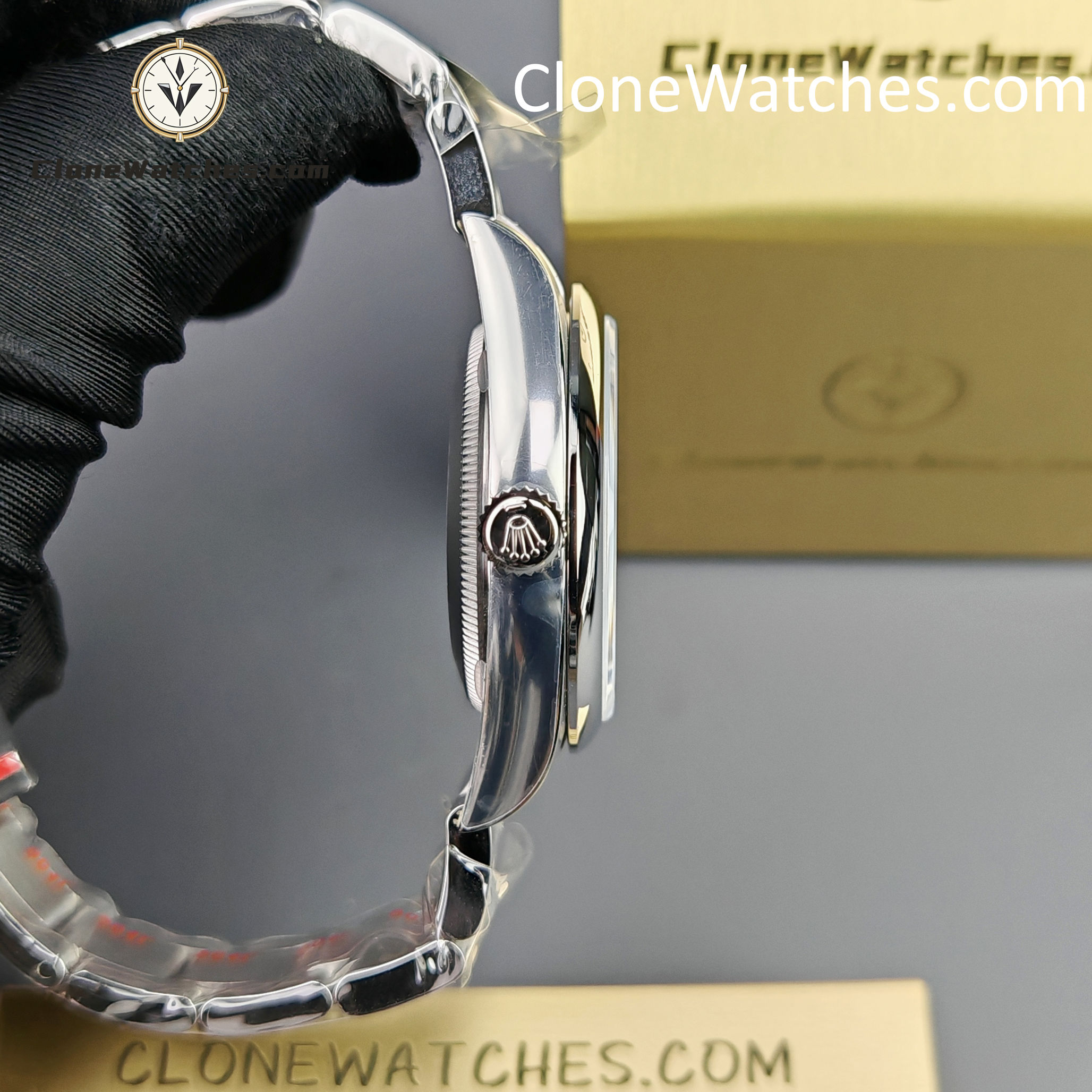 Rolex Super Clone Watches 1:1 Oyster Perpetual Turquoise Blue Dial 36mm M126000-0006 3230 Movement