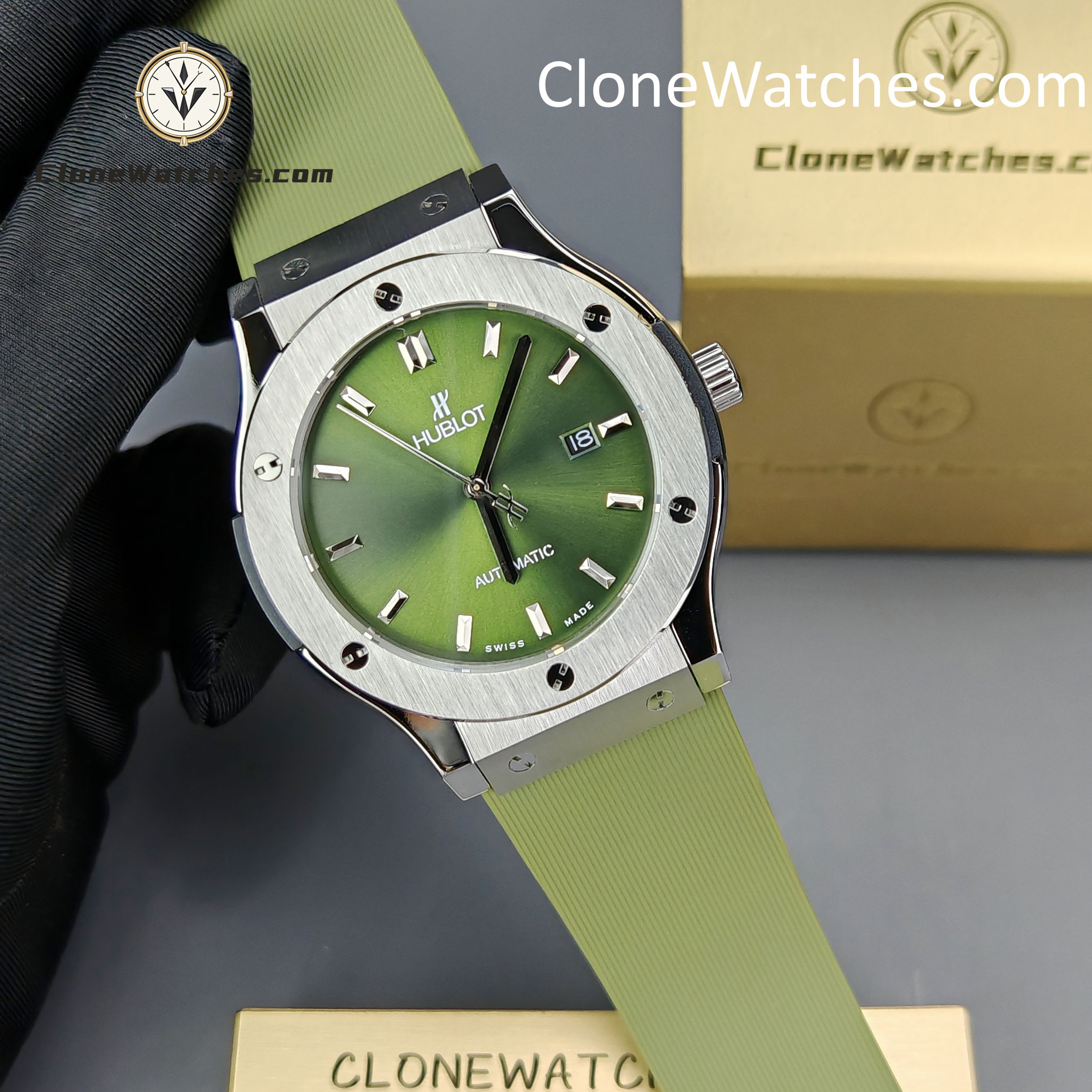 Hublot Super Clone Watches 1:1 Classic Fusion Green 42MM 542.NX.8970.RX