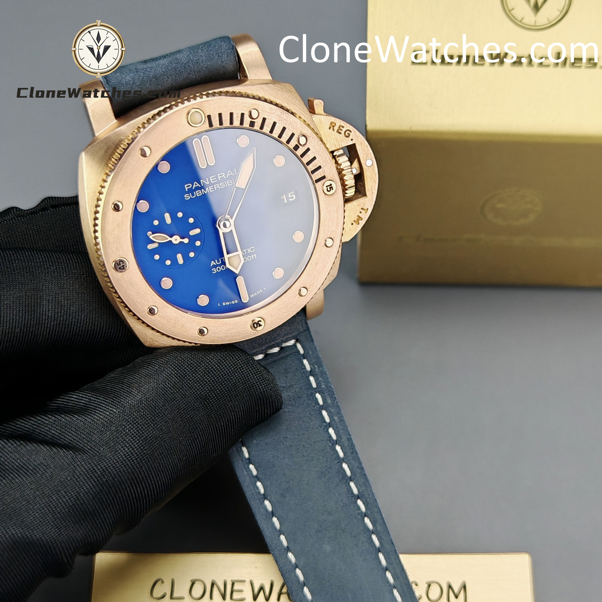 Panerai Super Clone Watches 1:1 Submersible Bronzo PAM01074 Blue Dial