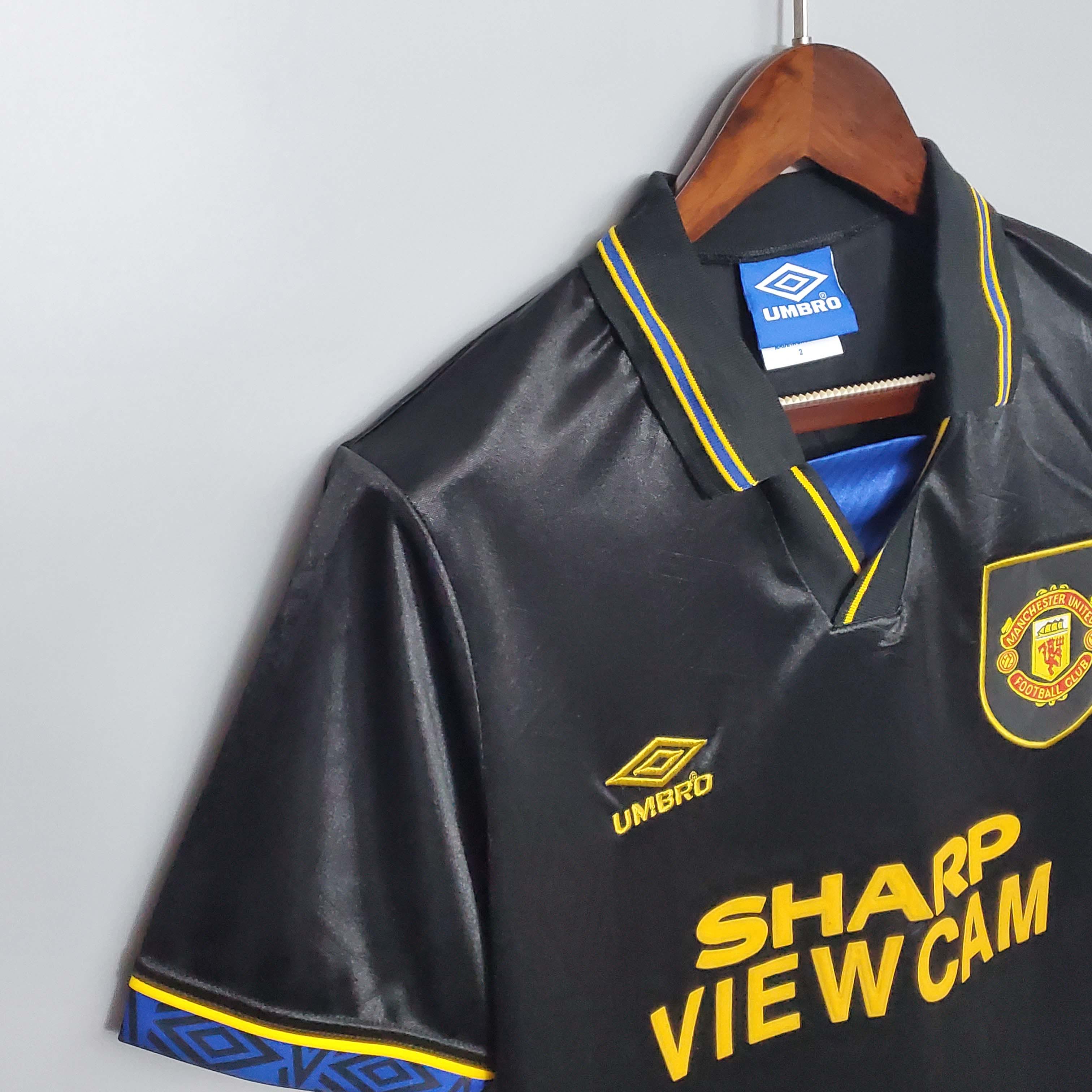 1993/94 Manchester United Away Retro Shirt - Fans Edition