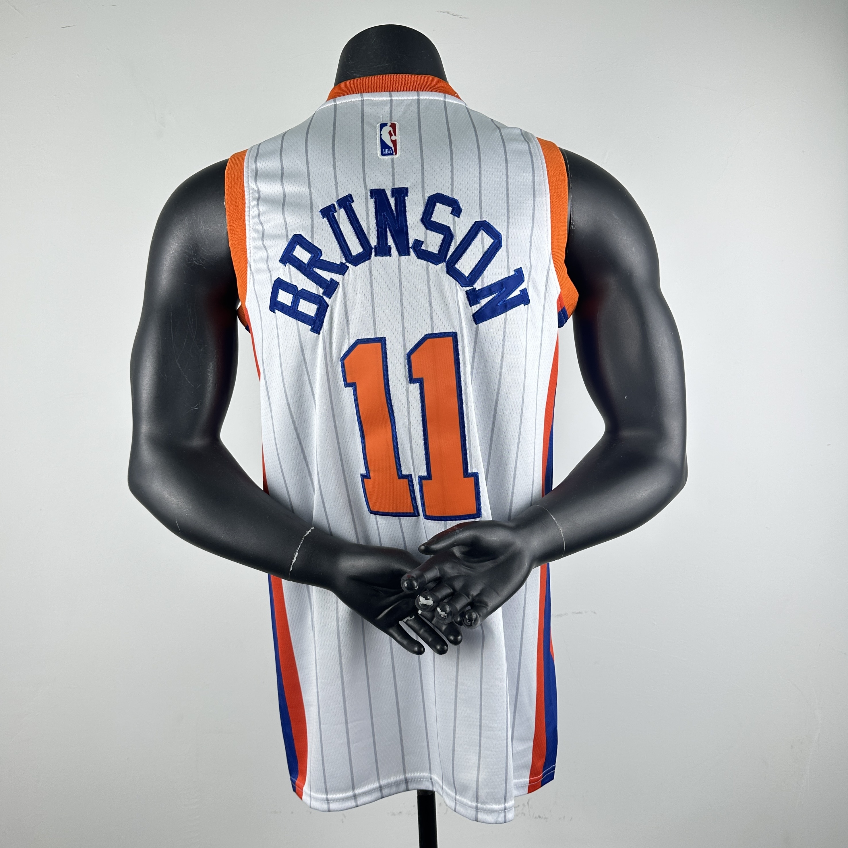 Embroidered 25th season Knicks City Edition No. 11 Brunson