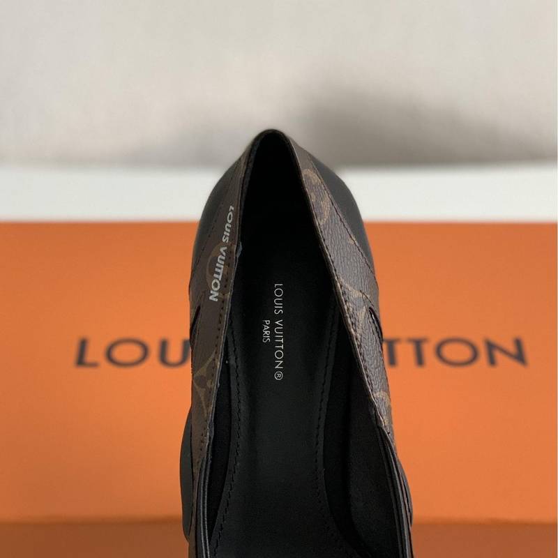 Louis Vuitton LV High heel
