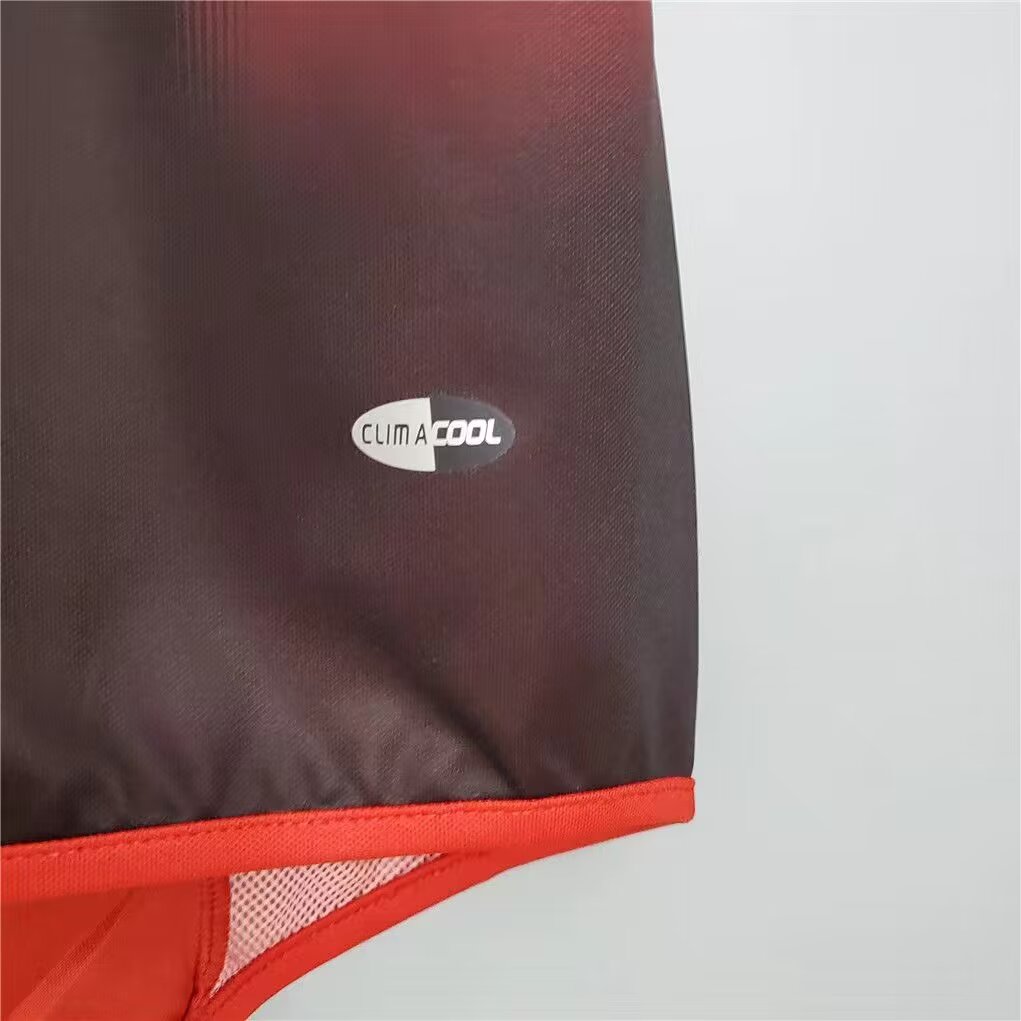 2004/05 AC Milan Home Retro Jersey - Fans Edition