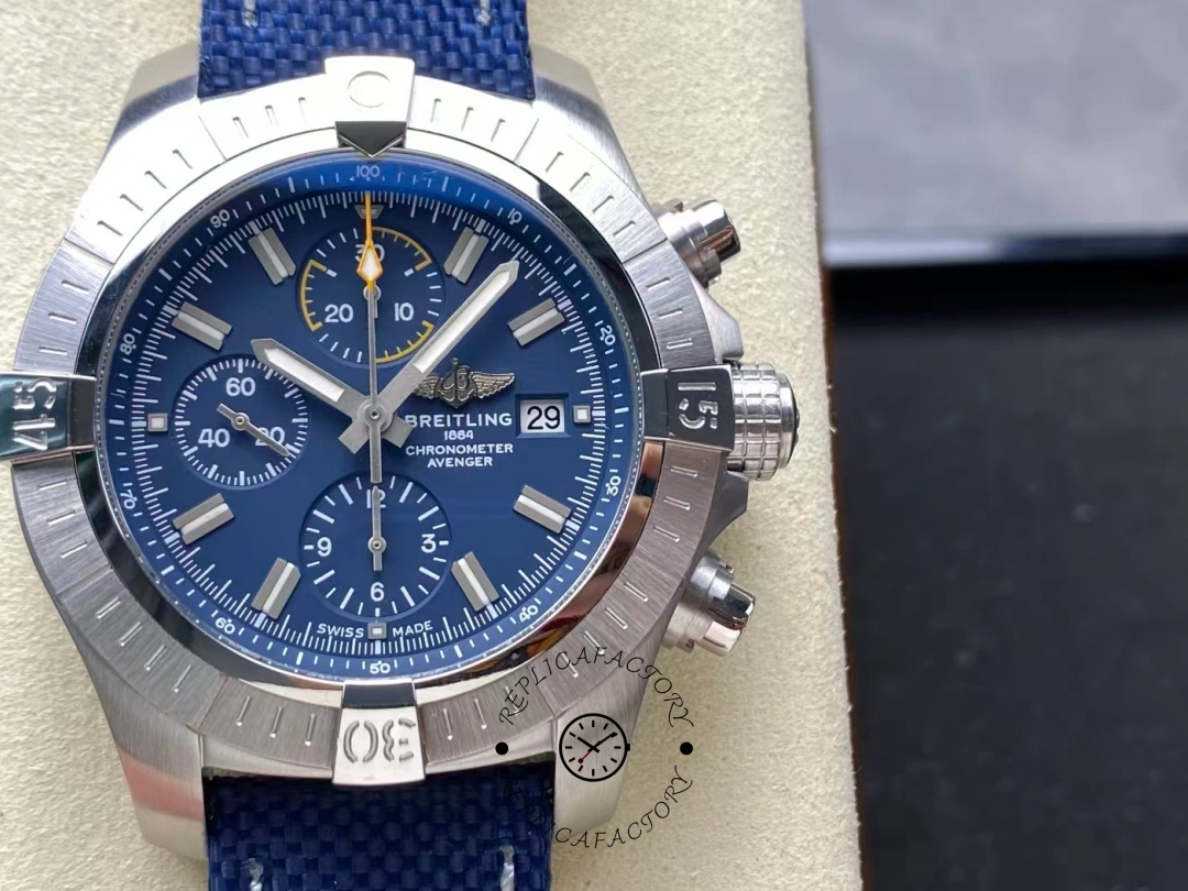 Breitling Avenger Chronograph 45 Blue Men's Sport Watch A13317101C1X1 1:1 Clone
