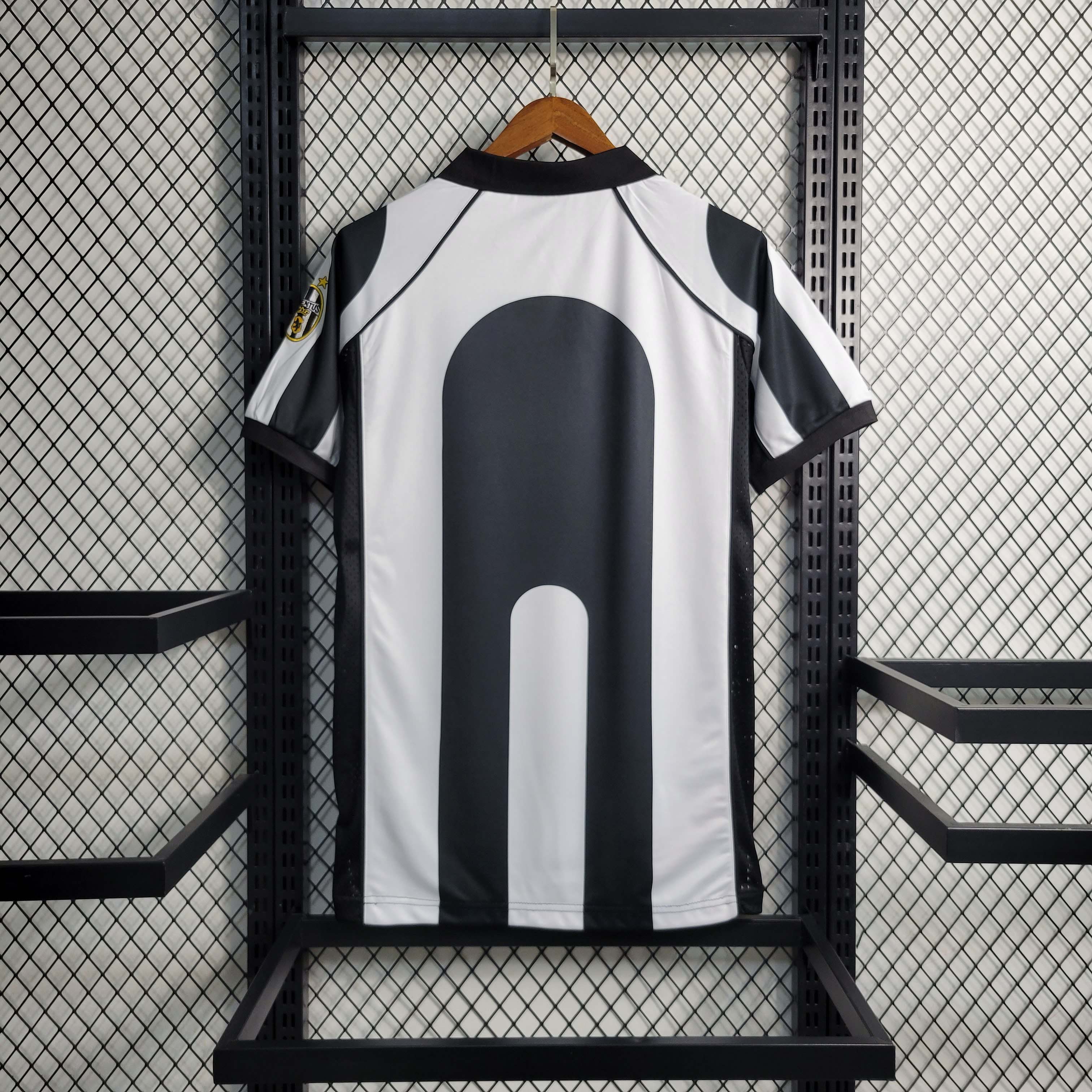 1997/98 Juventus Home Retro Shirt-Fans Edition