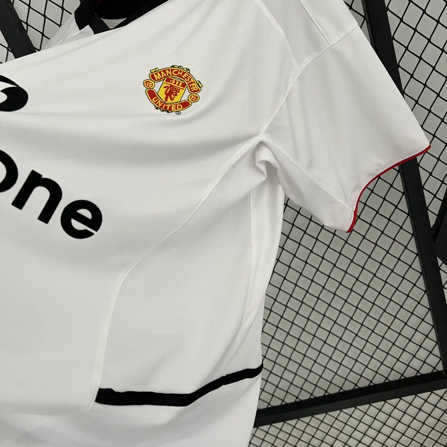 2002/2003 Manchester United away retro jersey