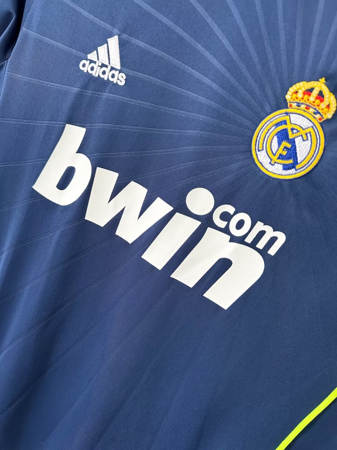 2010/2011 season Real Madrid away jersey