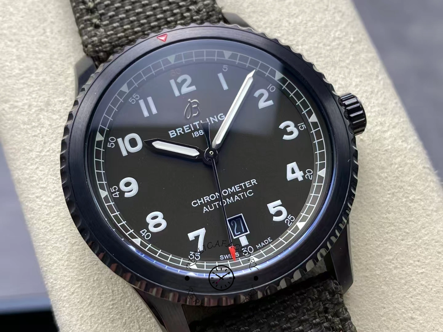 Breitling Navitimer 8 Automatic 41 Curtiss Warhawk M173152A1L1X1 1:1 Clone Green Dial Watch