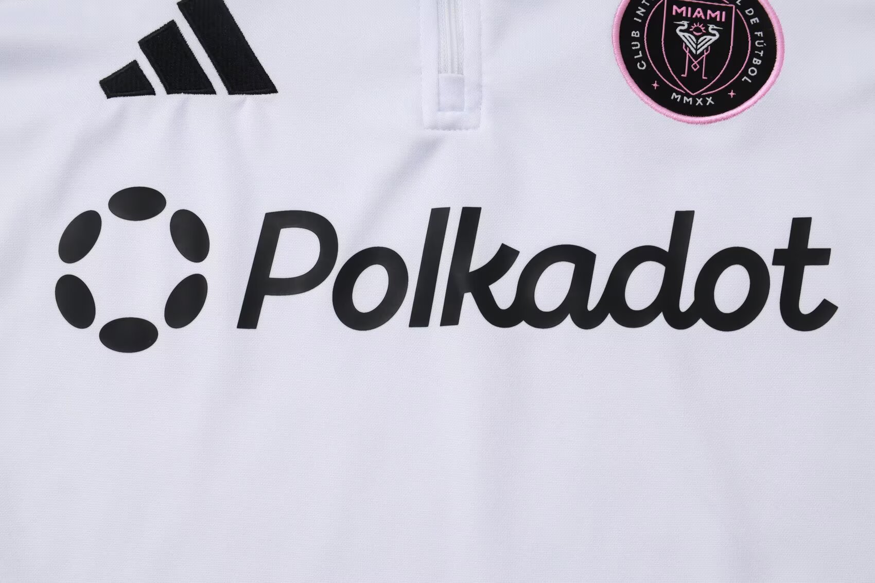 2025/26 Miami White Training Kit