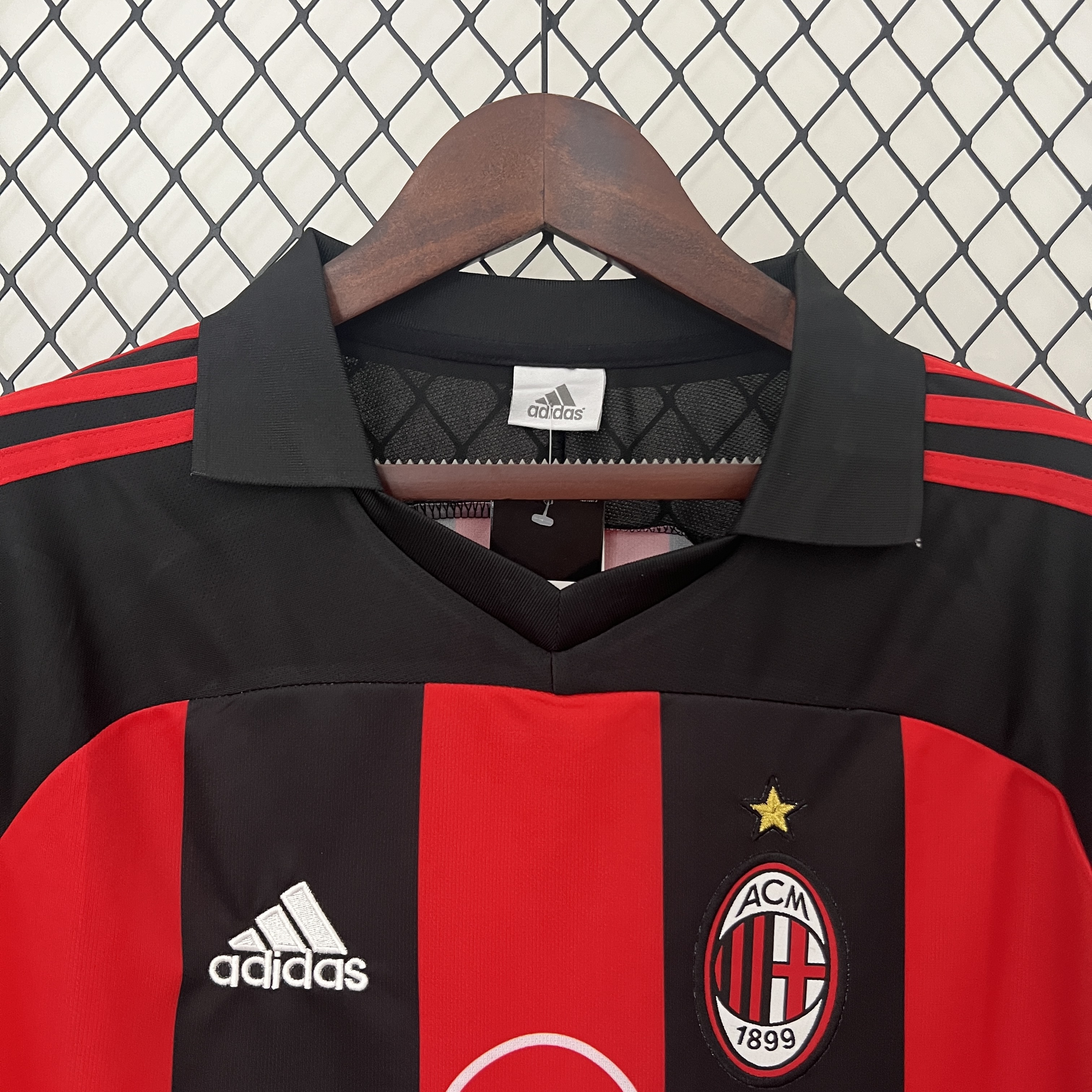 2000/02 AC Milan Home Retro Jersey - Fans Edition