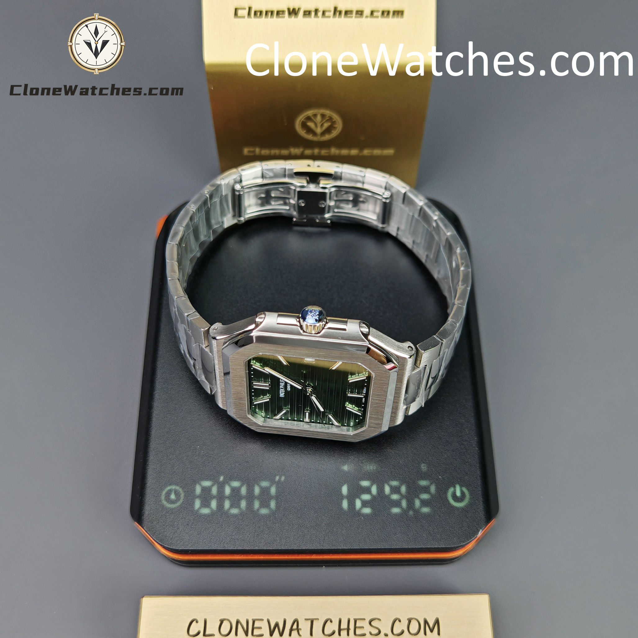 Patek Philippe Super Clone Watches 1:1 Cubitus 5821/1A-001 Green Dial