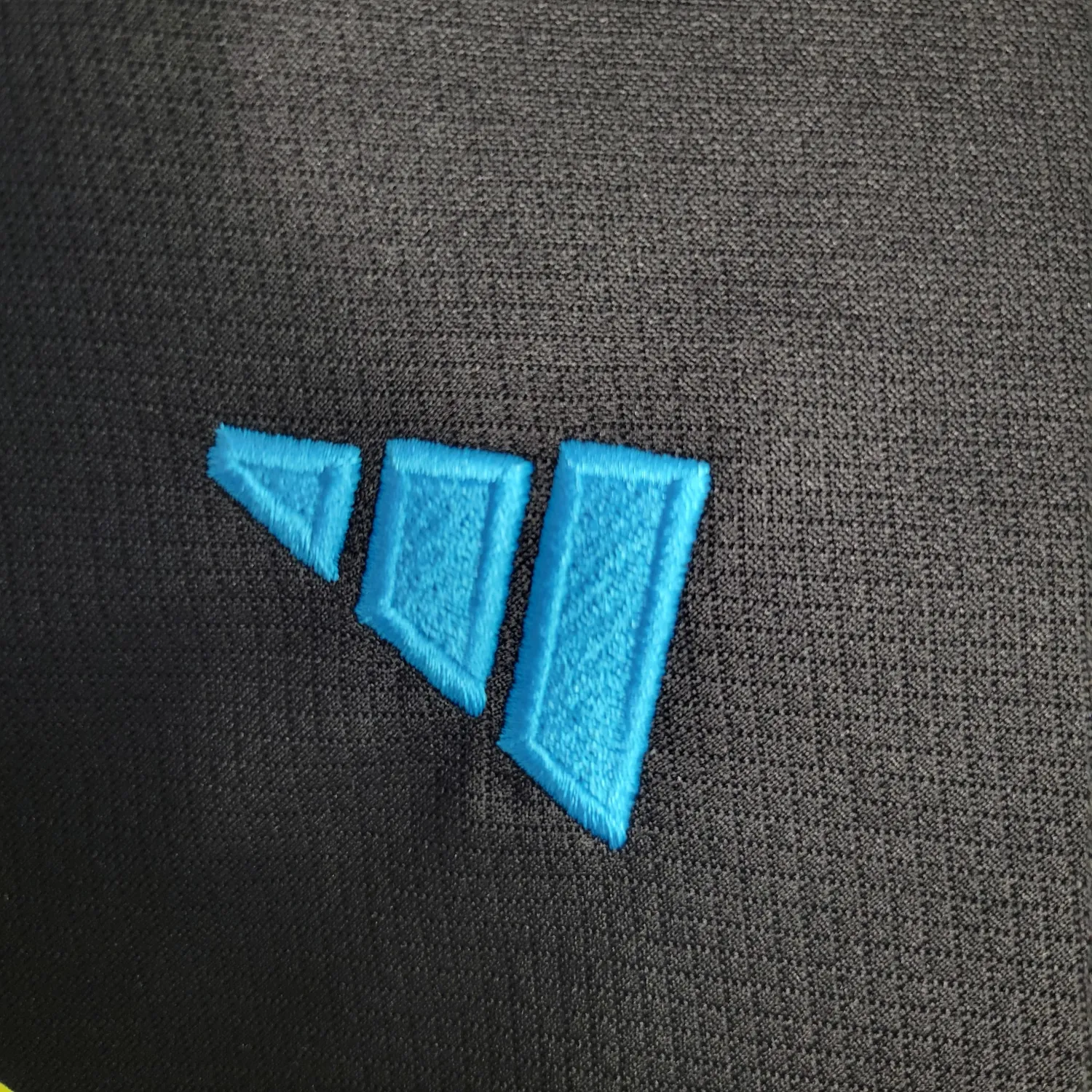 2023-2024 Arsenal Training Fan Edition Jersey