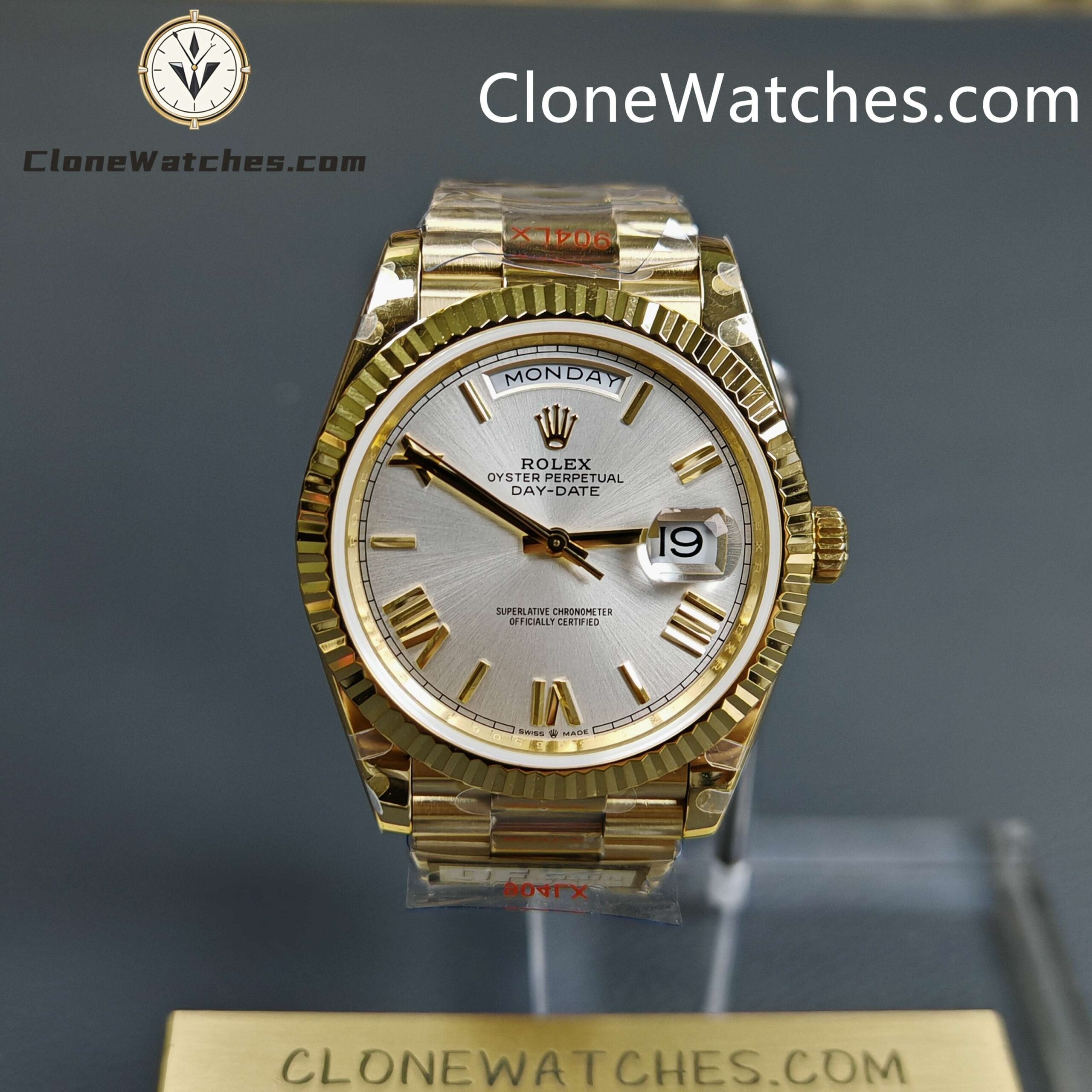Rolex Super Clone Watches 1:1 Day Date 18K Gold Silver Dial 40mm m228238-0002 3255 Movement