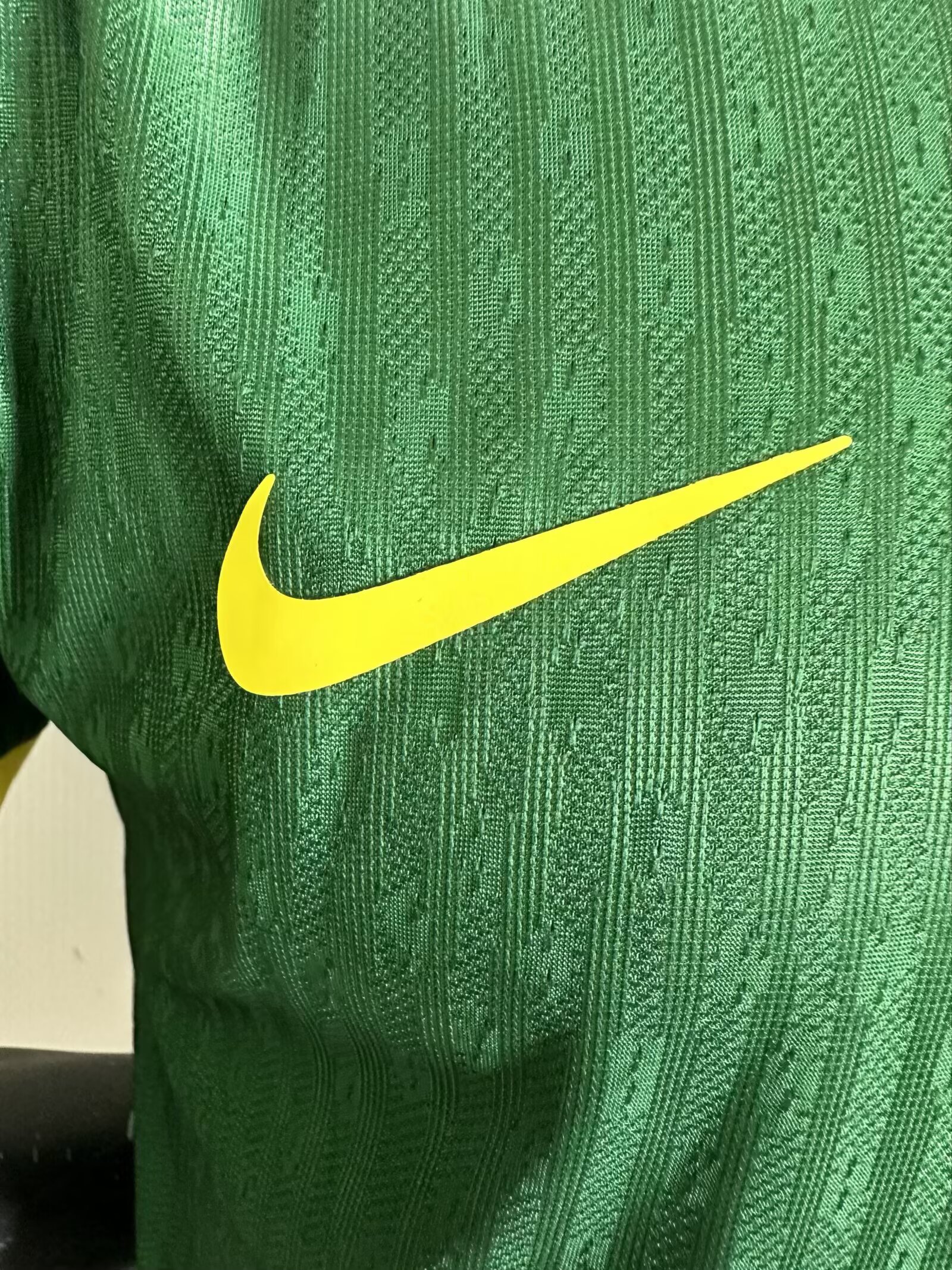 1998 Brazil Green Retro Jersey - Player Edition