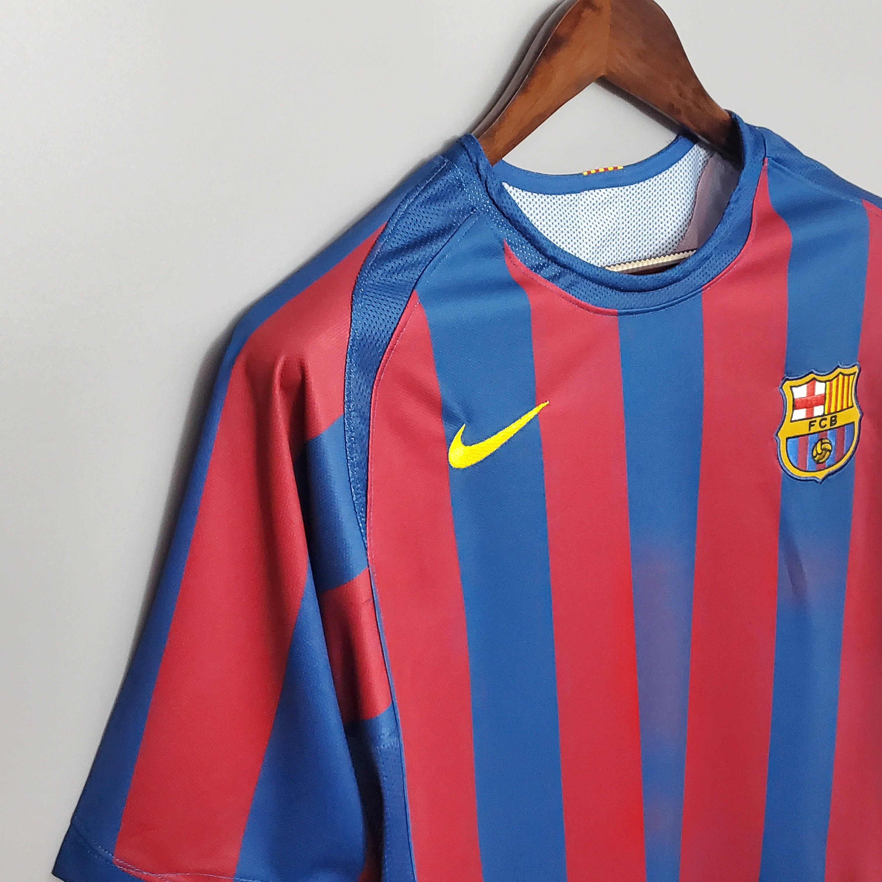 2005/06 Barcelona Retro Home Jersey Champions League Edition - Fans Edition