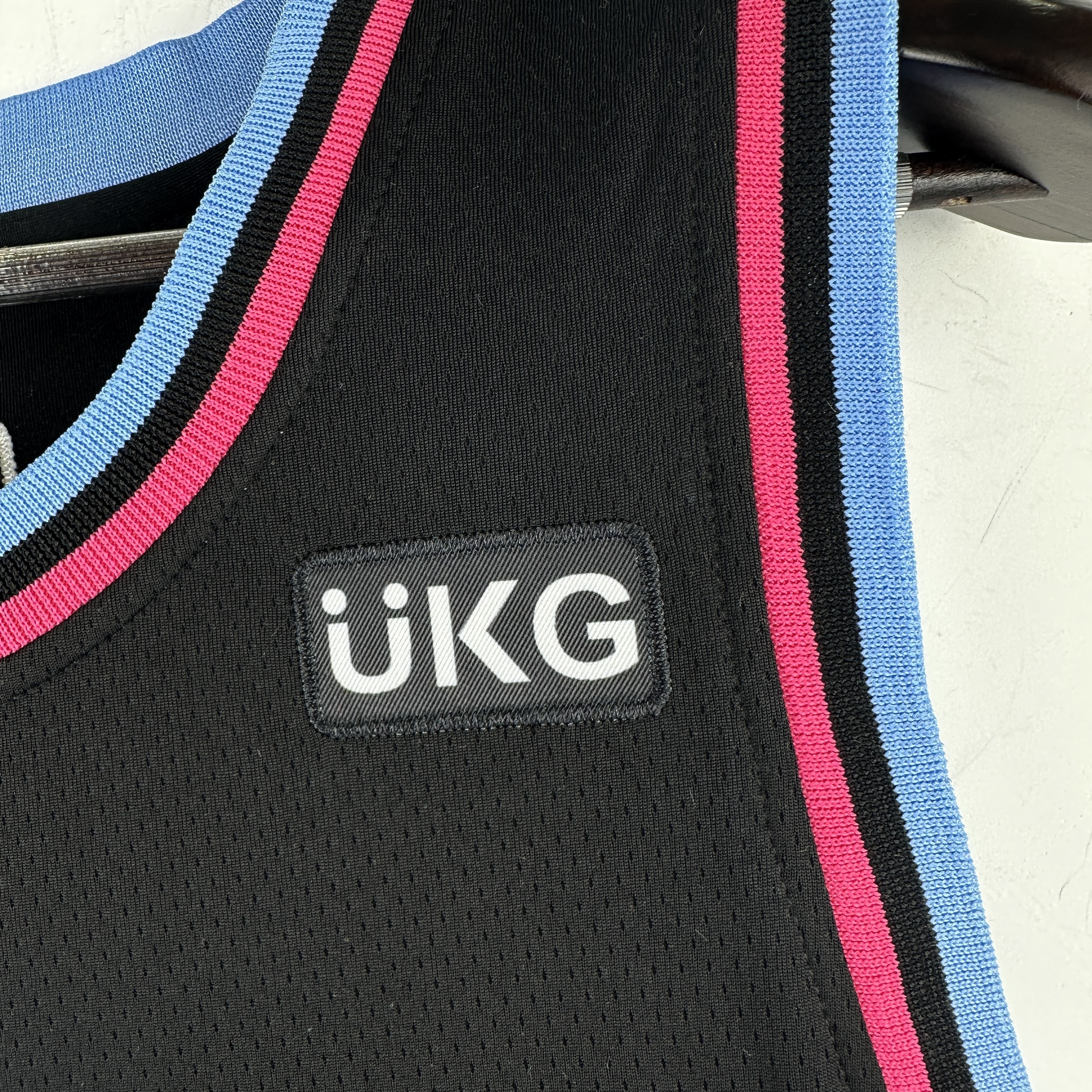 Embroidered Heat Crew Neck Black No. 3 Dwyane Wade