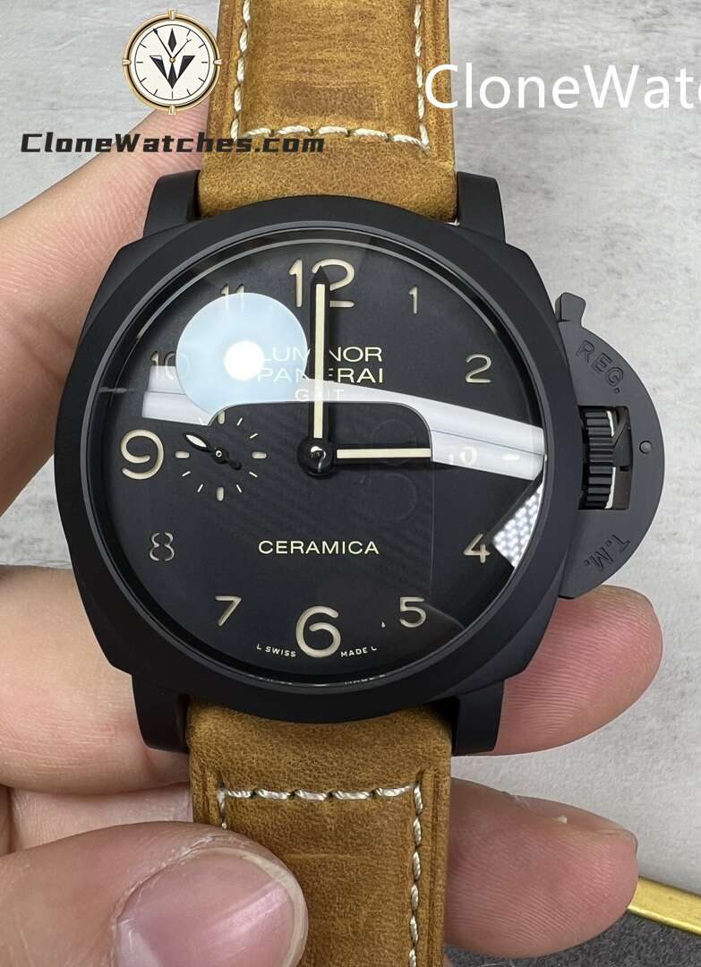 Panerai Super Clone Watches 1:1 Luminor 1950 3 Days GMT Automatic PAM00441 Black Dial