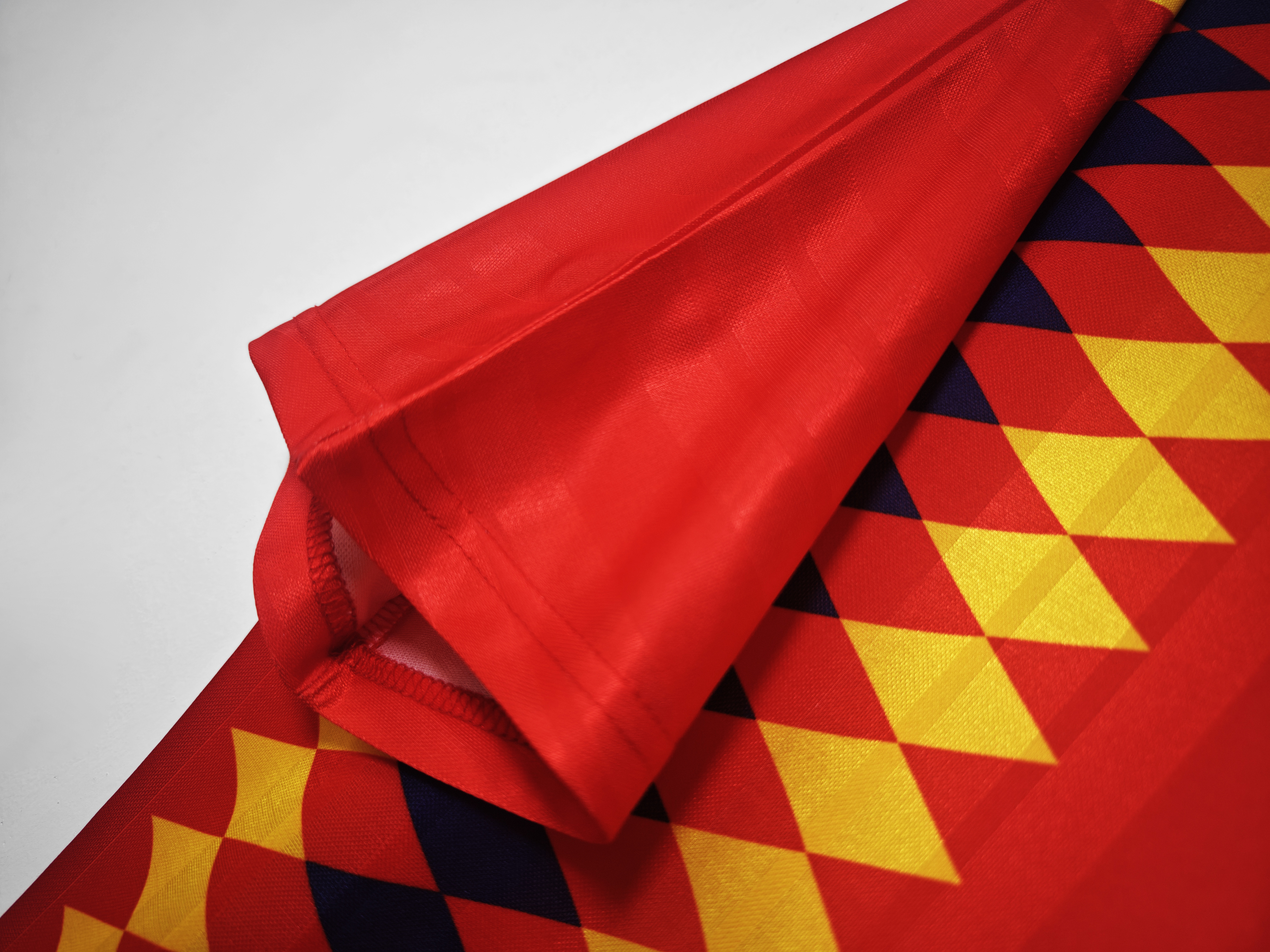 1994/95 Spain Home Retro Shirt - Fans Edition