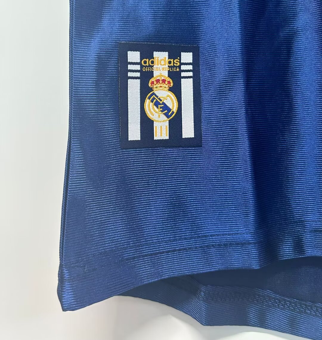 1998/00 Real Madrid Second Away Retro Jersey - Fans Edition