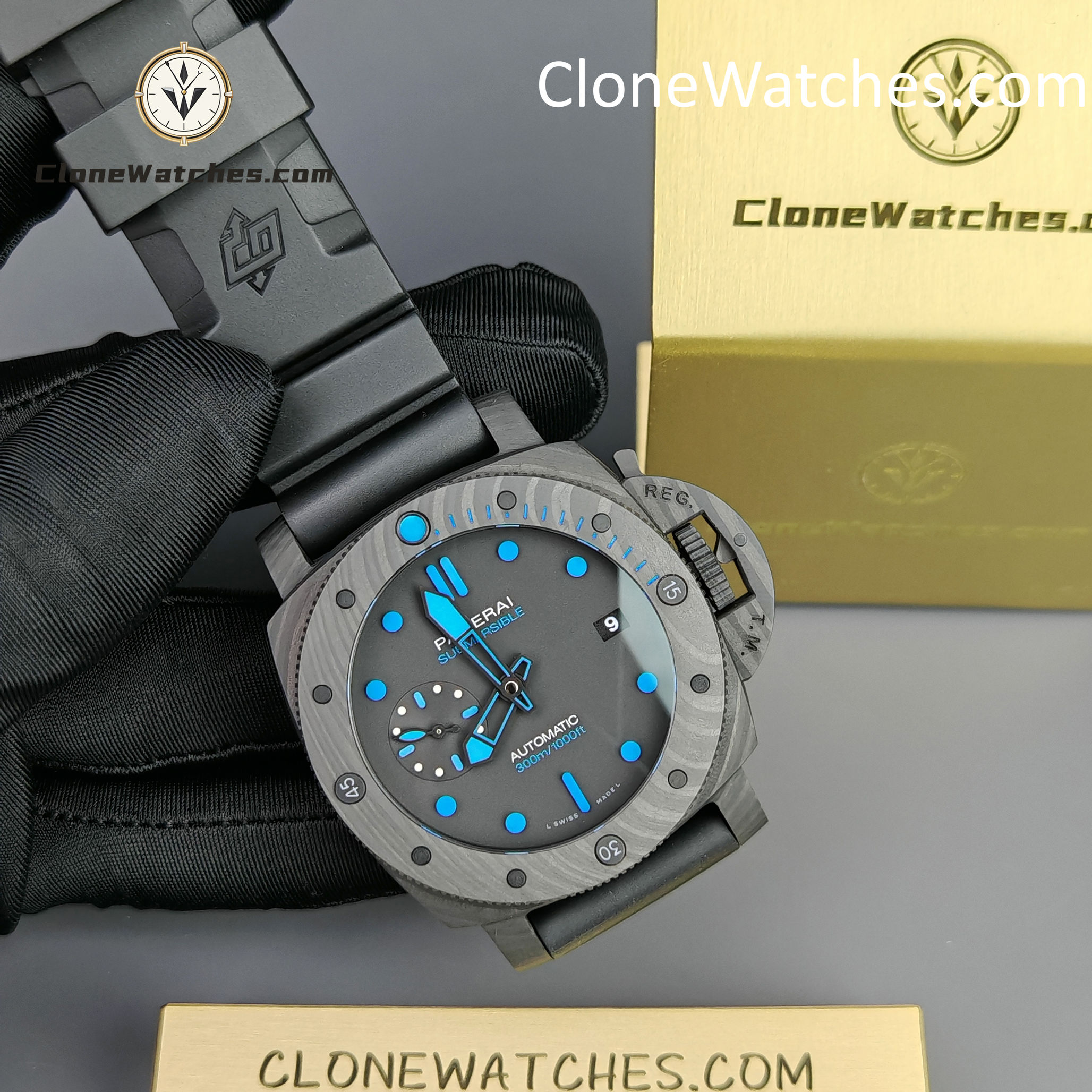 Panerai Super Clone Watches 1:1 Submersible Carbontech PAM 00960