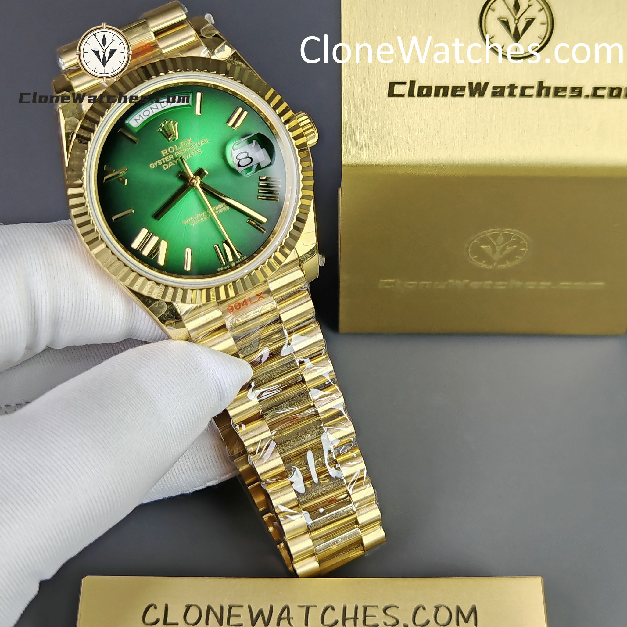 Rolex Super Clone Watches 1:1 Day Date 18K Gold Green Dial 40mm m228238-0069 3255 Movement